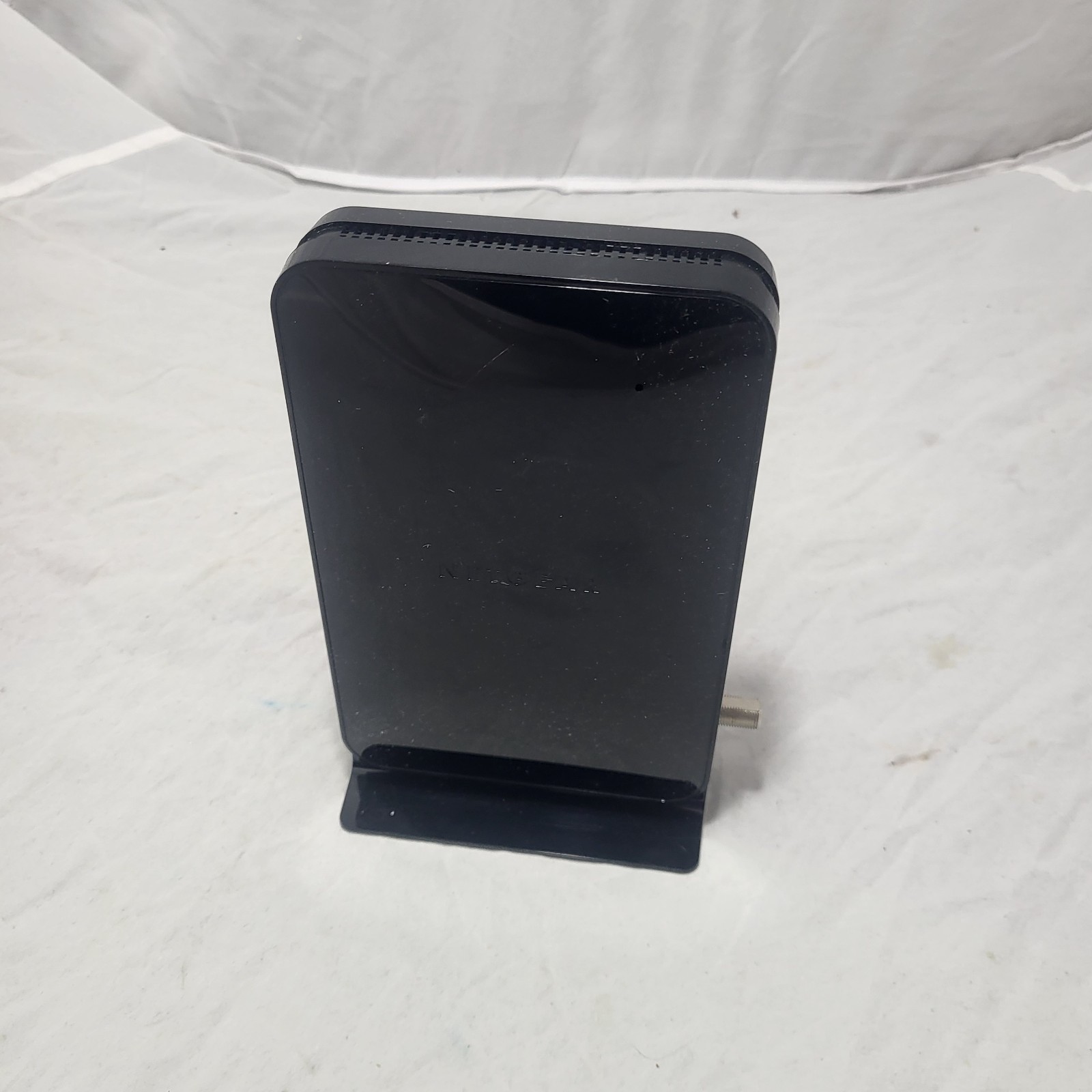 NETGEAR Cm500-1aznas 16×4 DOCSIS 3.0 Cable Modem Max Download Speeds of 686mbps
