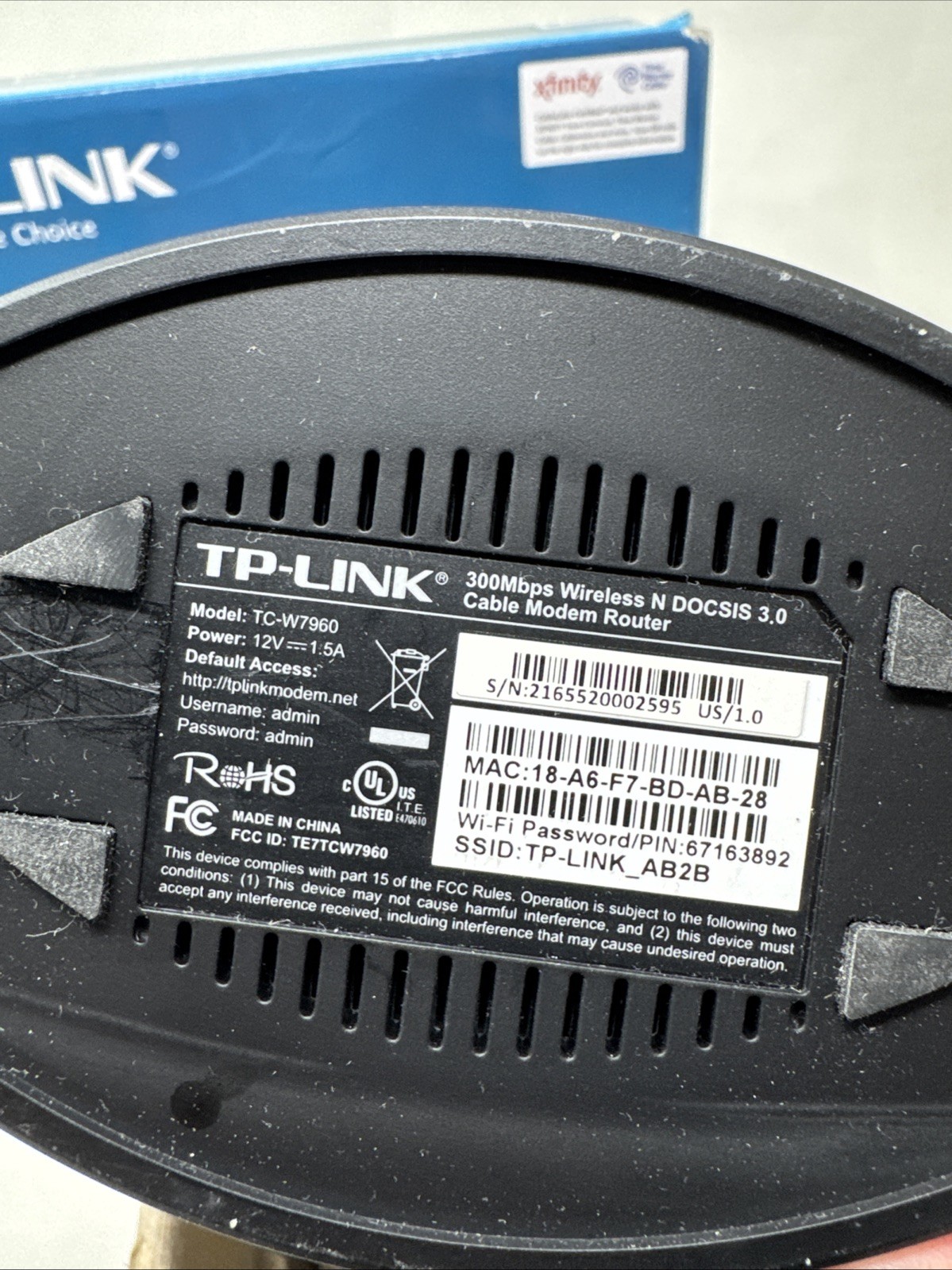 TP-Link TC-7610 300Mbps Wireless N DOCSIS 3.0 High Speed Cable Modem Gigabit NEW