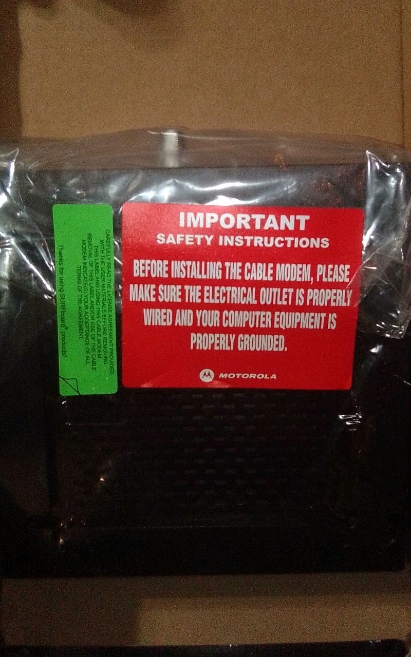 Motorola SB6120 SURFboard Docsis 3.0 Cable Modem, Black, 150 Mbps New Open Box