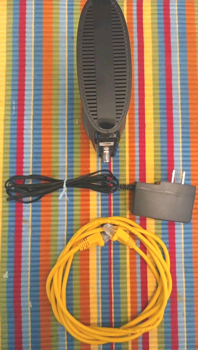 TP-LINK Modem Model TC-7610 DOCSIS 3.0 w/Power Supply, Coax & LAN Cables