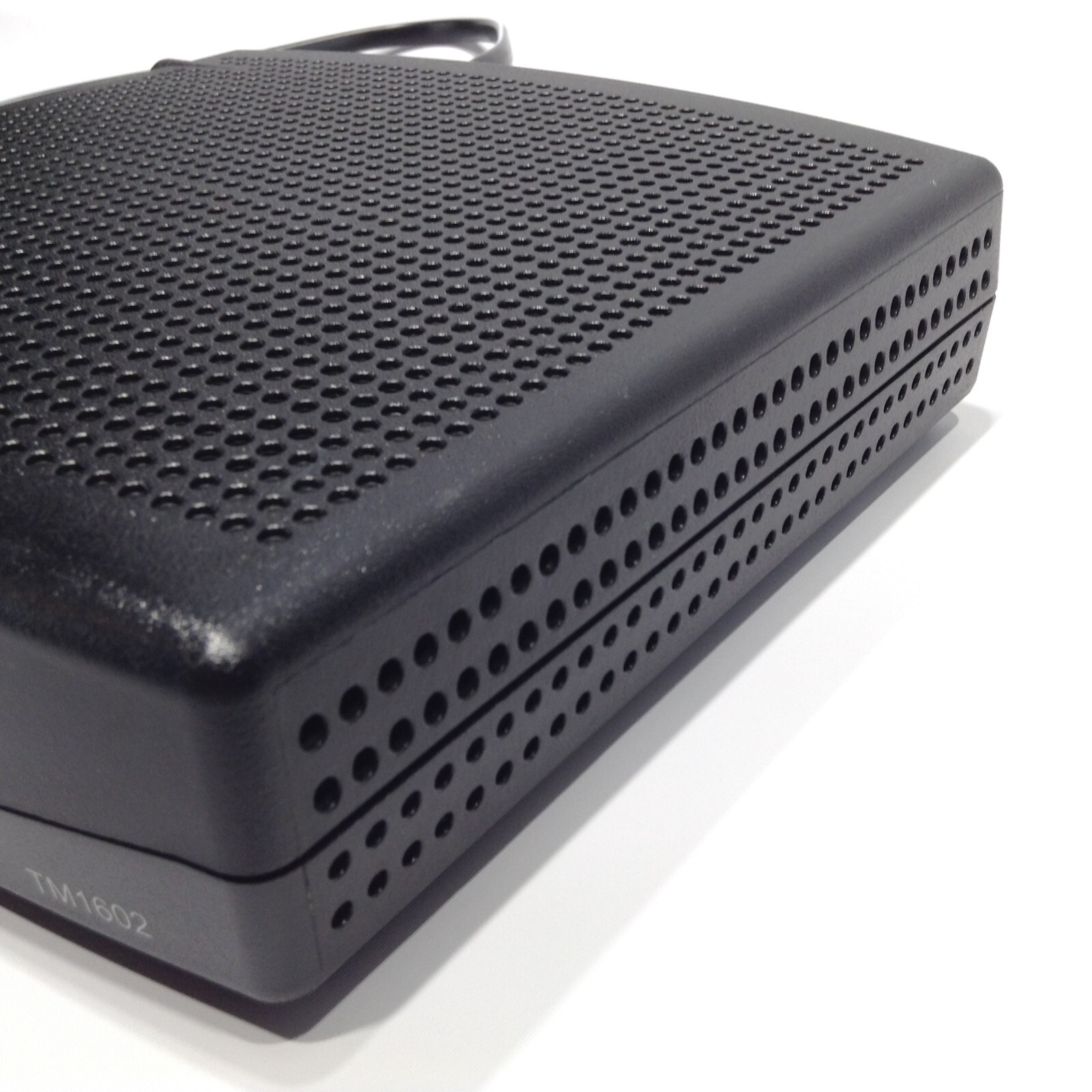ARRIS Touchstone TM1602A Telephony Cable Modem16x4 Docsis 3.0 – MODEM w/ CORDS