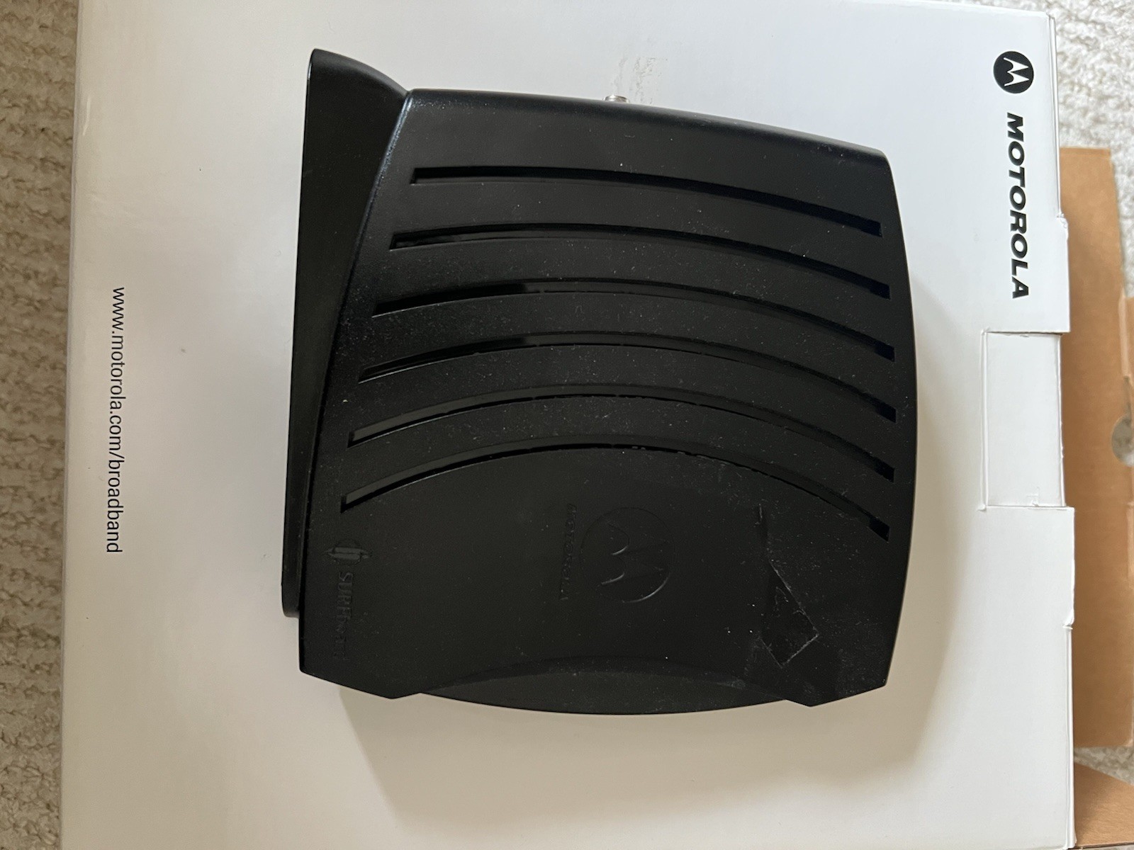 Motorola SURFboard SB5100 Cable-Modem.