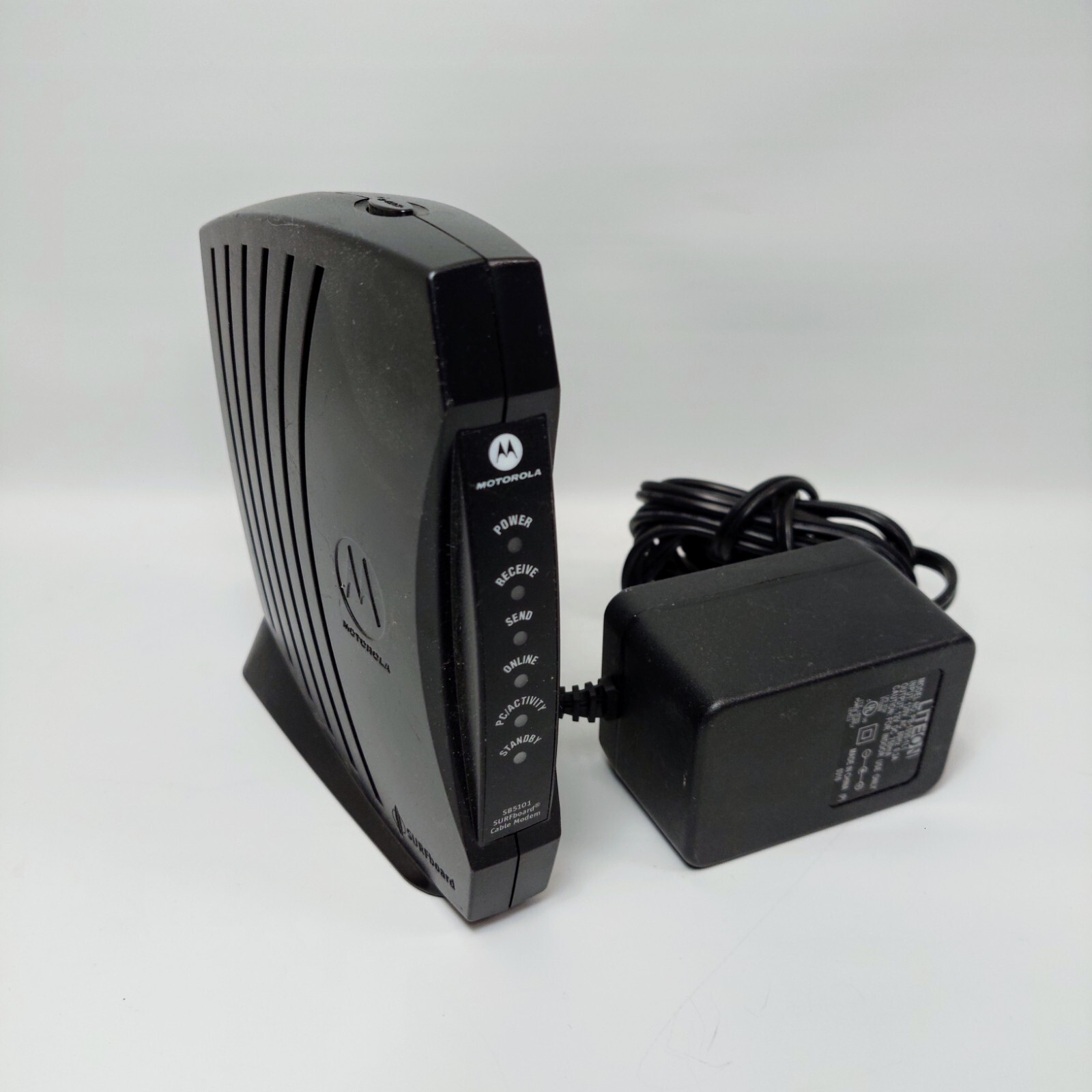 Motorola SB5101 DOCSIS 2.0 Cable Modem 38 Mbps 515291-001-00 Broadband Black