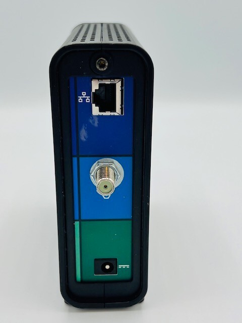 ARRIS Surfboard model SB6121 DOCSIS® 3.0 Cable modem ultra-broadband. No Cord