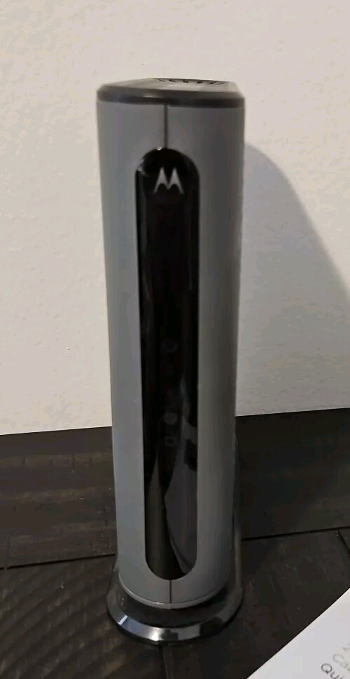 Motorola MB7621-10 1000 Mbps Modem