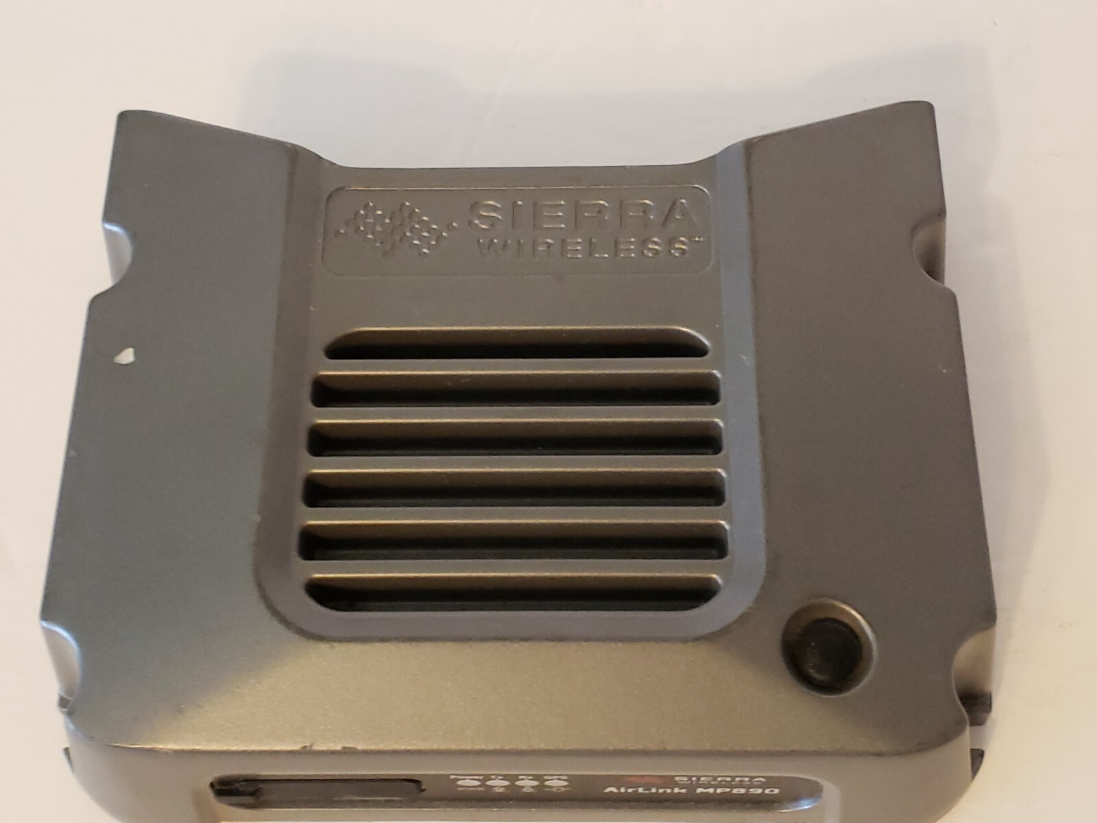 Sierra Wireless AirLink MP890 Ultra-Rugged GPS In-Vehicle 3G WiFi Router