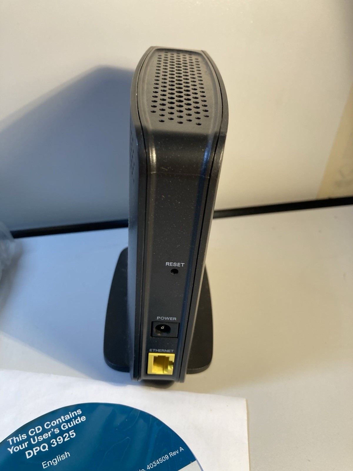 CISCO DPQ3925 NEW Cable Modem * NEW in the box