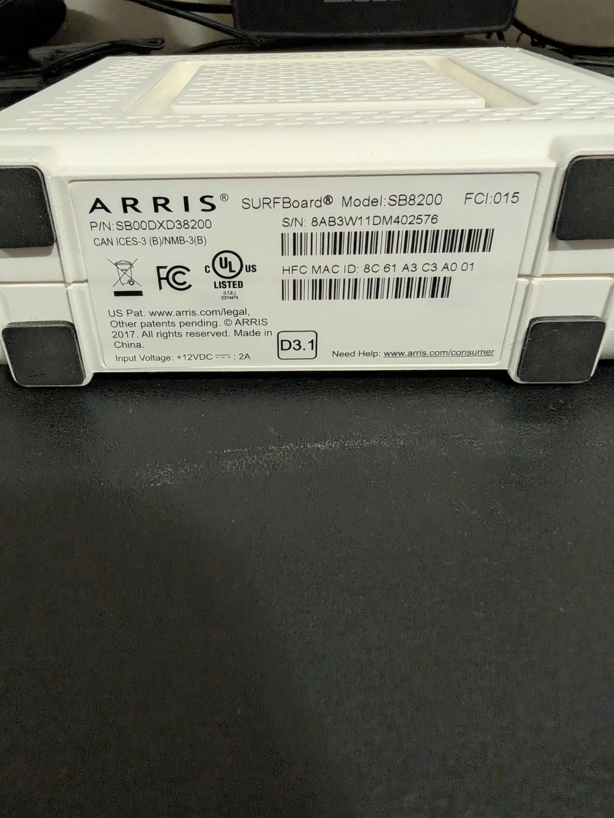 ARRIS SURFboard SB8200 DOCSIS 3.1 10 Gbps Cable Modem