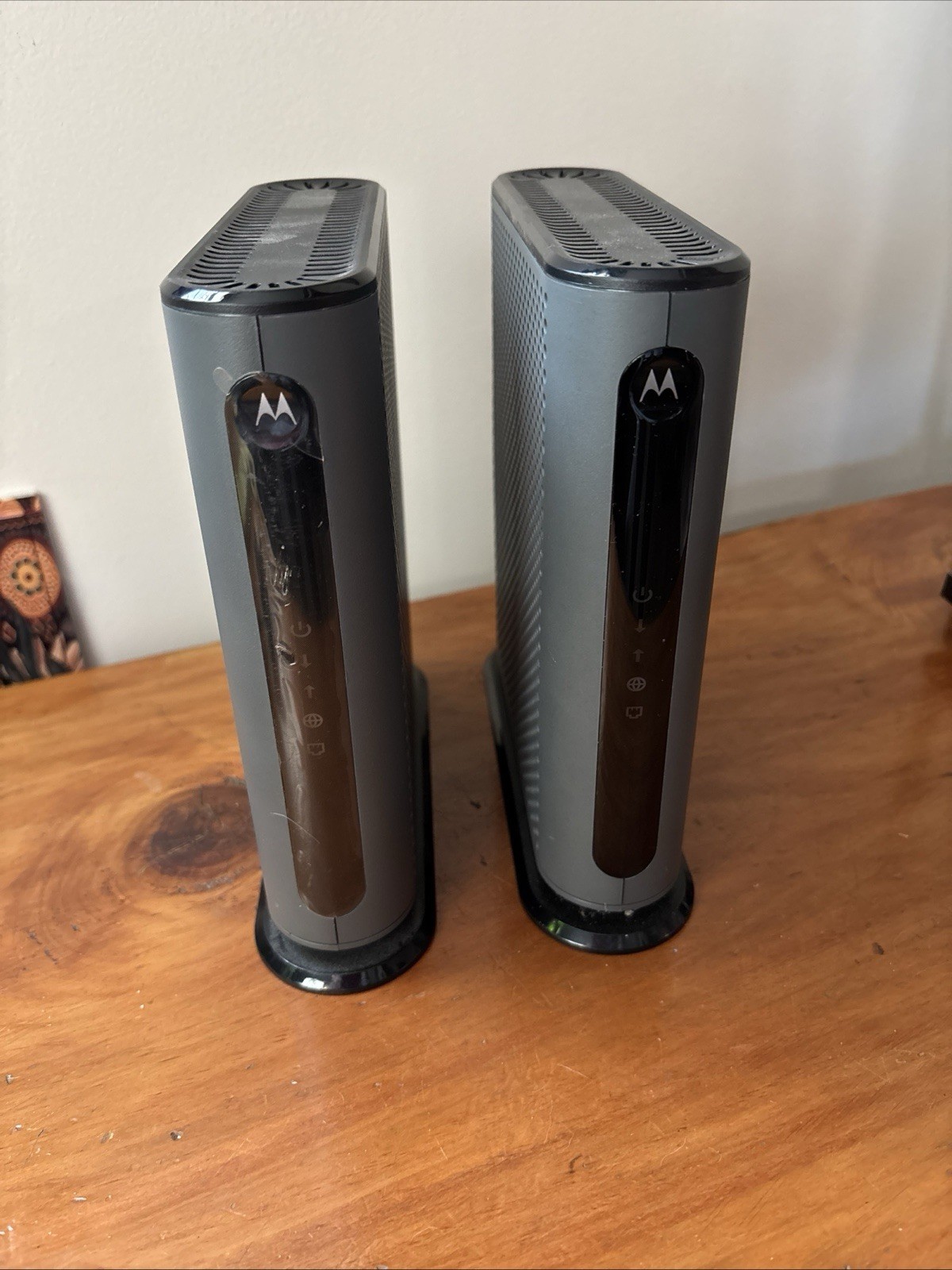 Lot of 2: Motorola 24×8 Cable Modem MB7621~includes 1 Power Chord