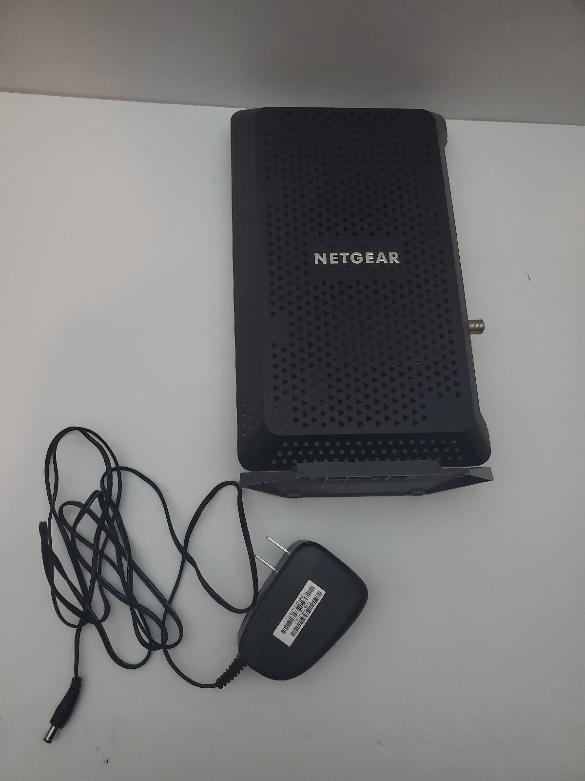NETGEAR CM1150V Nighthawk Multi-Gig Speed Cable Modem w/ Power Adapter – Tested
