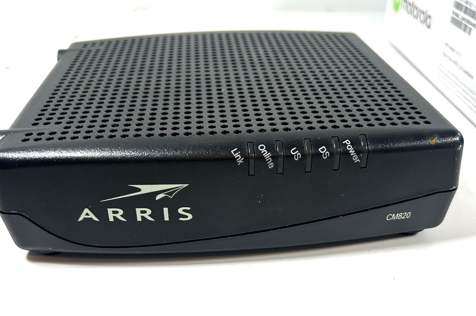 ARRIS CM820A, P/N TC00DLD820, Cable Modem, w/ Power Cord and Ethernet Cable