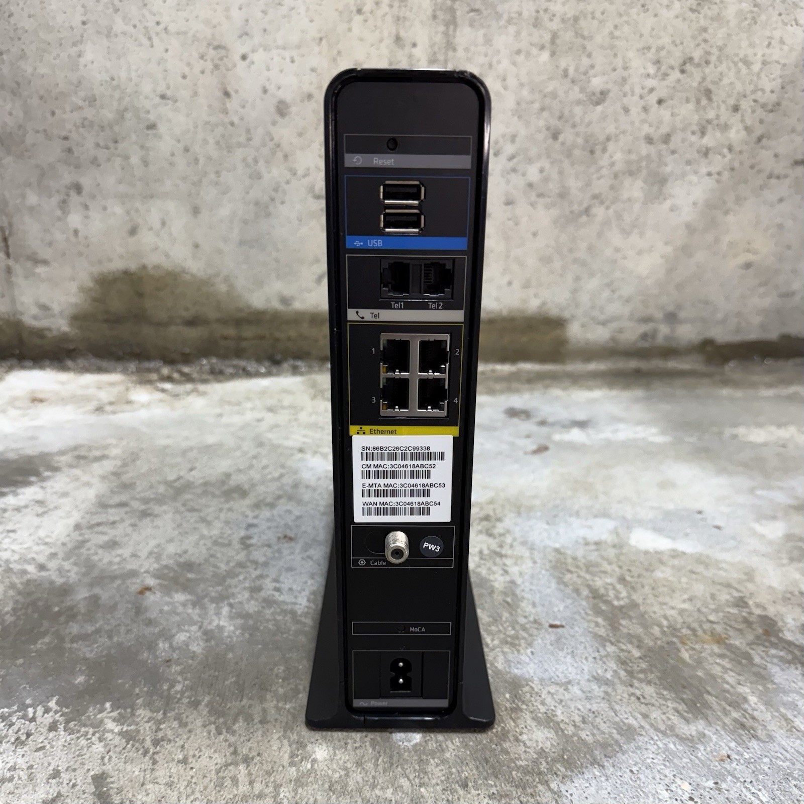 Arris Panoramic TG1682G Dual Band WiFi Router Cable Modem 2.4GHz 5GHz