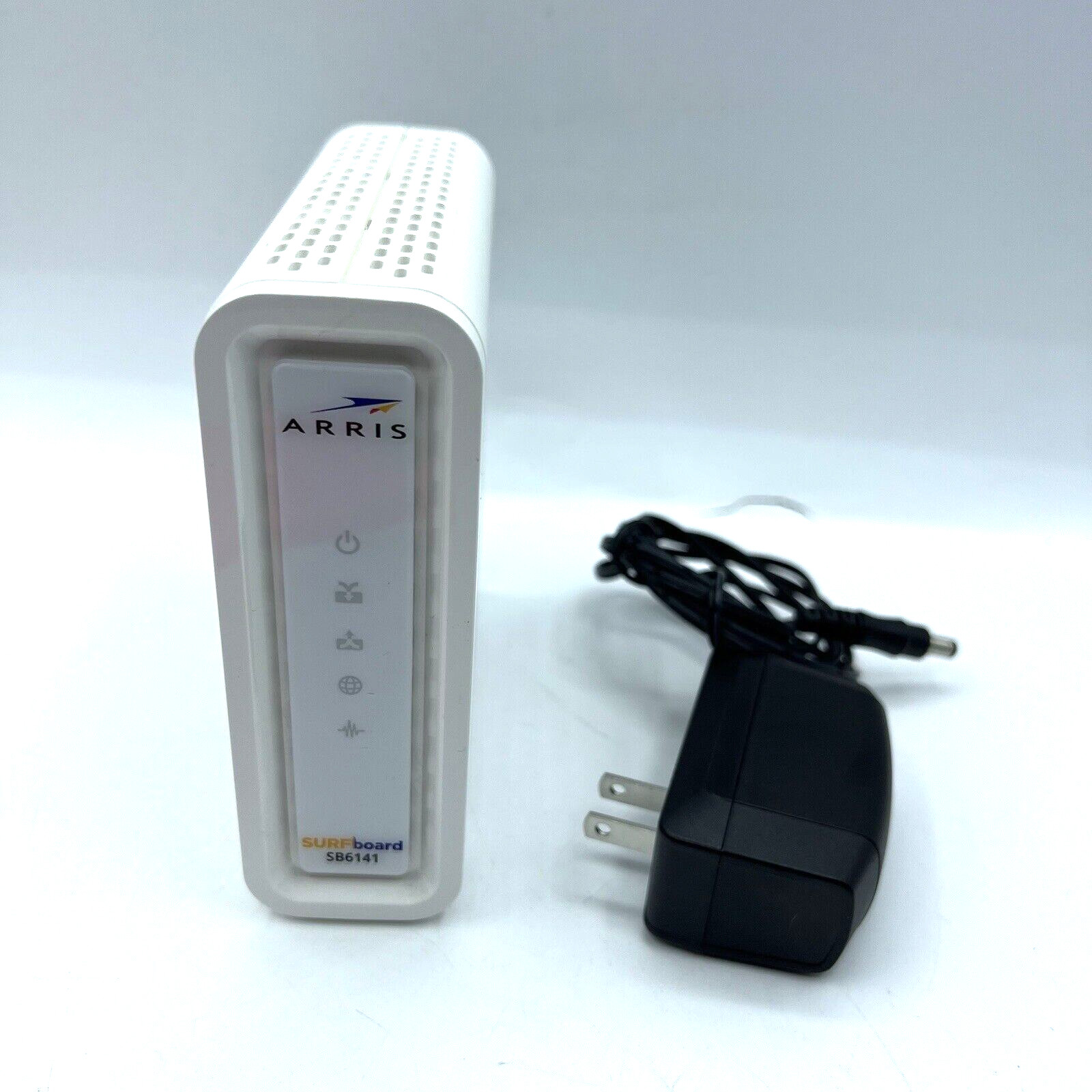 Arris SURFboard SB6141 DOCSIS 3.0 cable modem Used