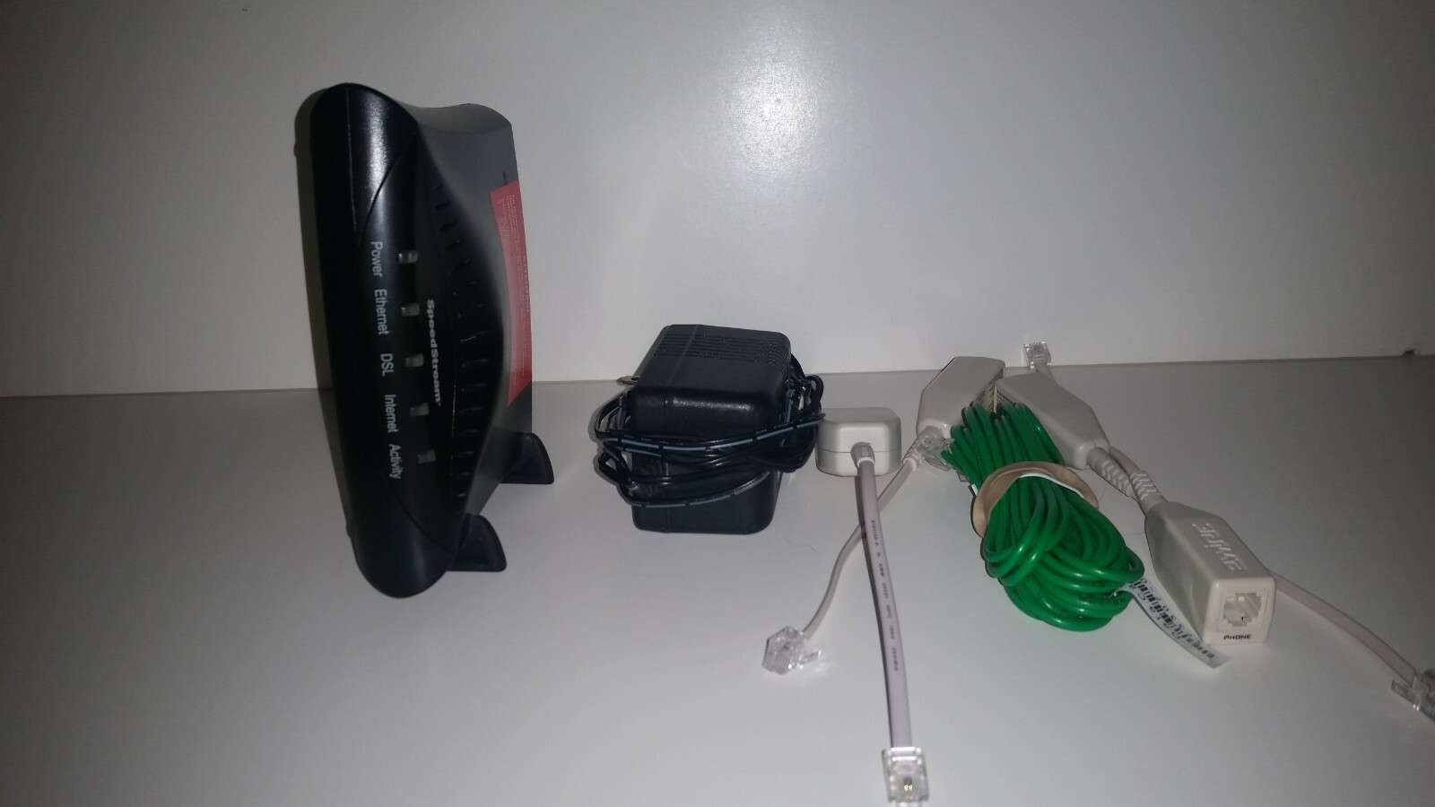 DSL Modem Efficient Networks SpeedStream 5100 (12A-5100-701) 24 Mbps, USED