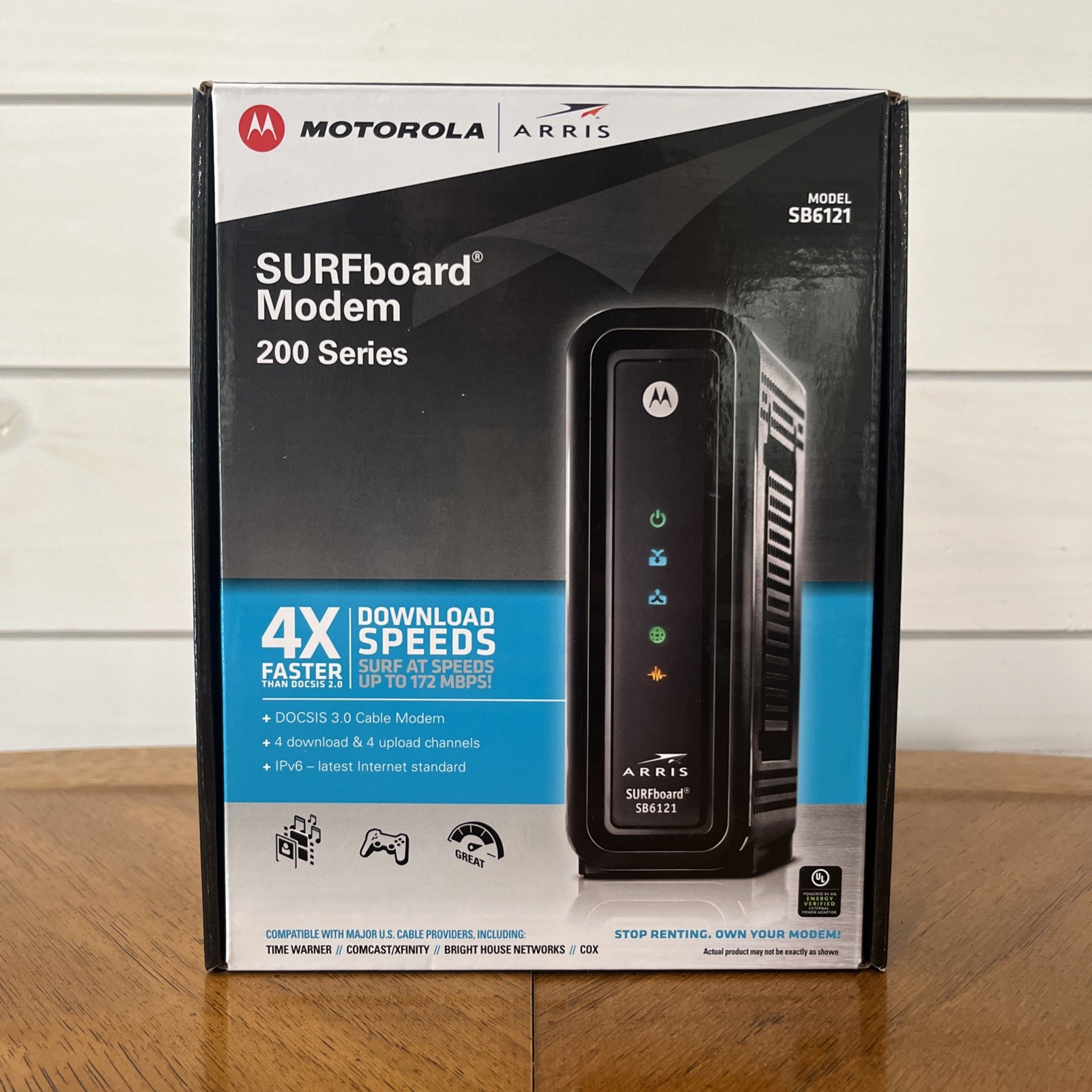Motorola Arris SURFboard SB6121 Cable Modem w/Box + AC Adapter + LAN Cable