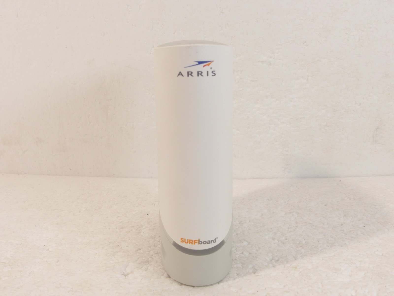 ARRIS SURFboard S33 DOCSIS 3.1 2.5Gbps Cable Modem White w/ Box, Power Adapter