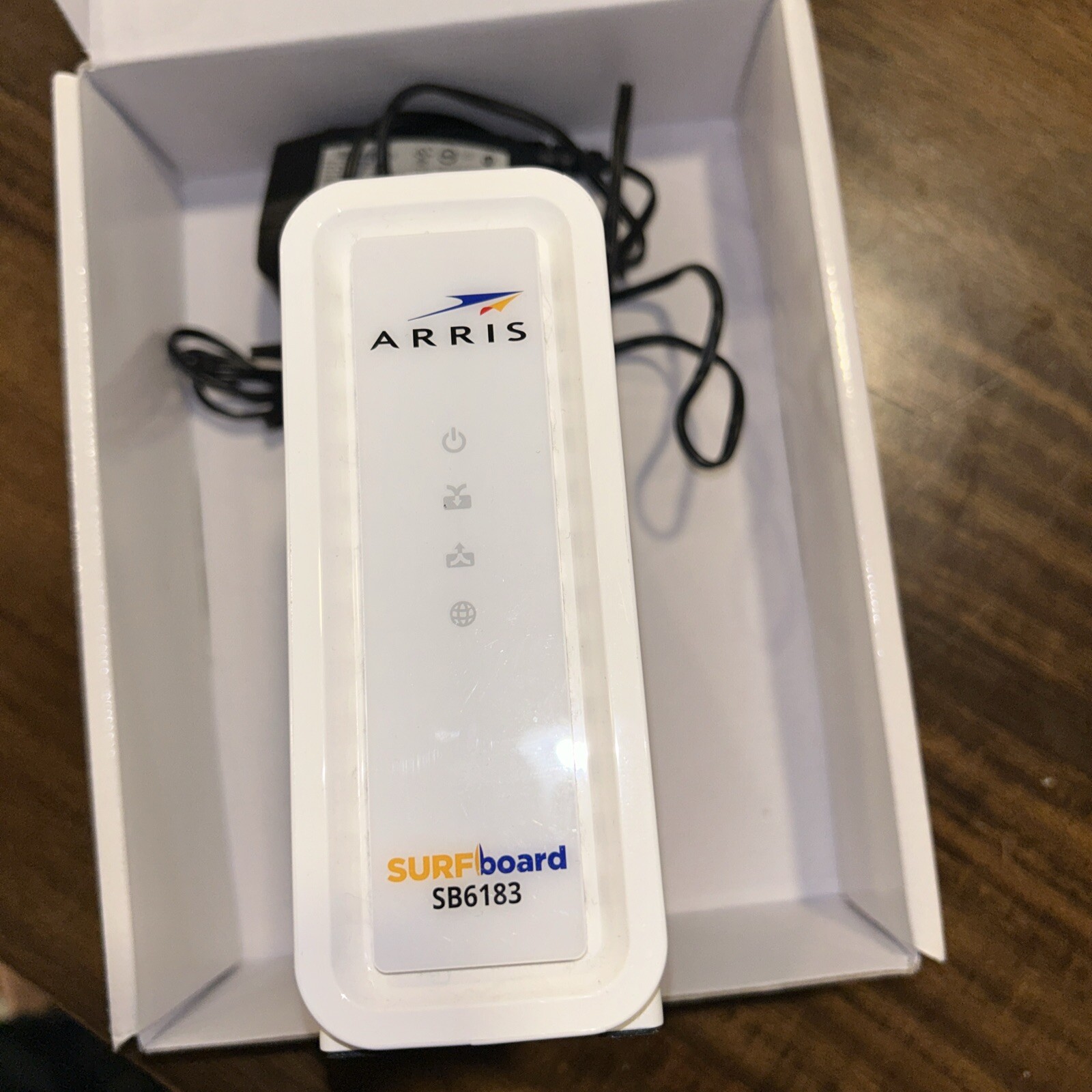 Arris Surfboard SB6183 Cable Modem 16×4 Modem Channels Open Box