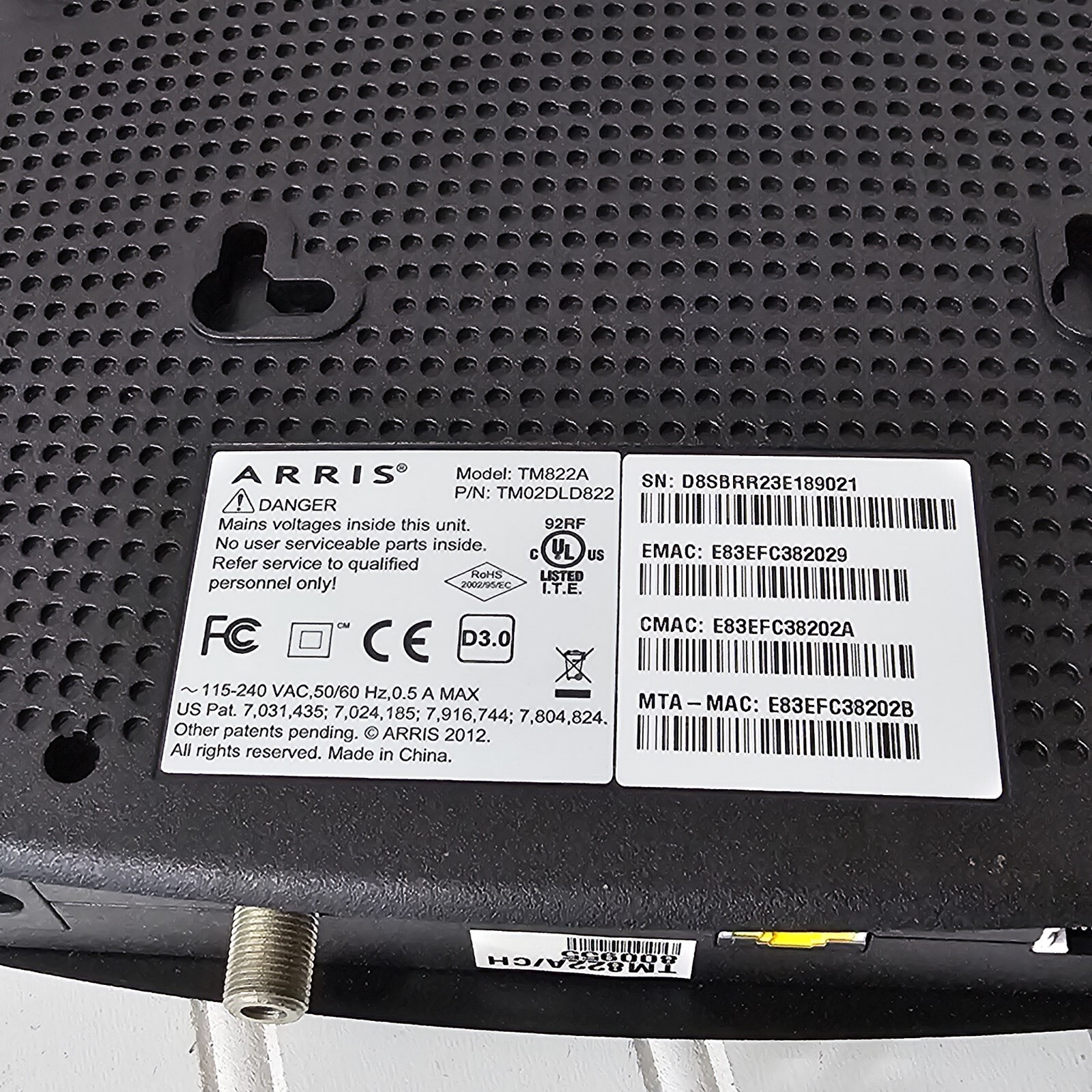 Arris TM822 Touchstone Docsis 3.0 Ultra-High Speed Modem 10/100/1000 Ethernet