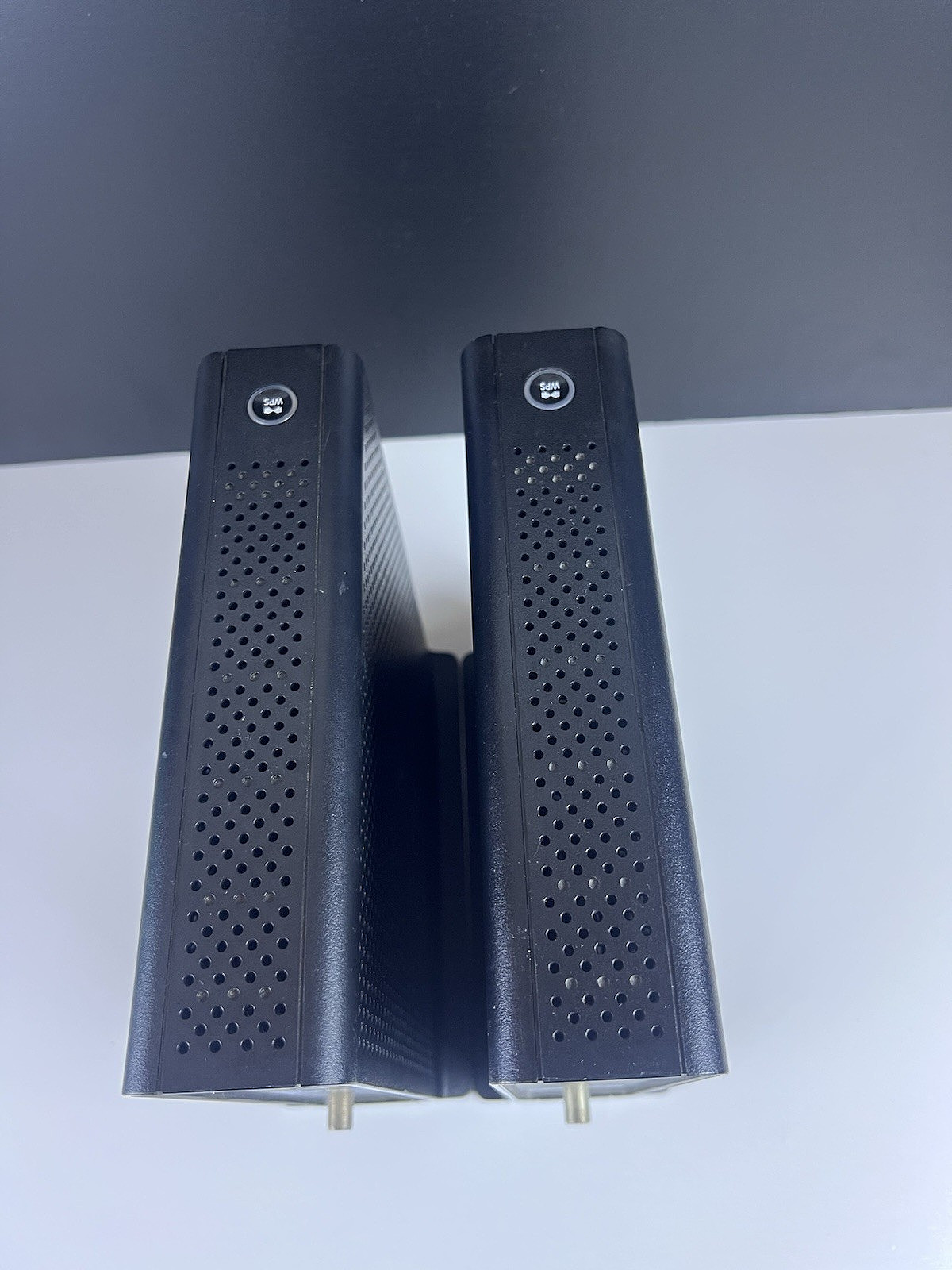 Lot of 4 Netgear ARRIS DOCSIS 3.0 Cable Modem Router Powers On Untested