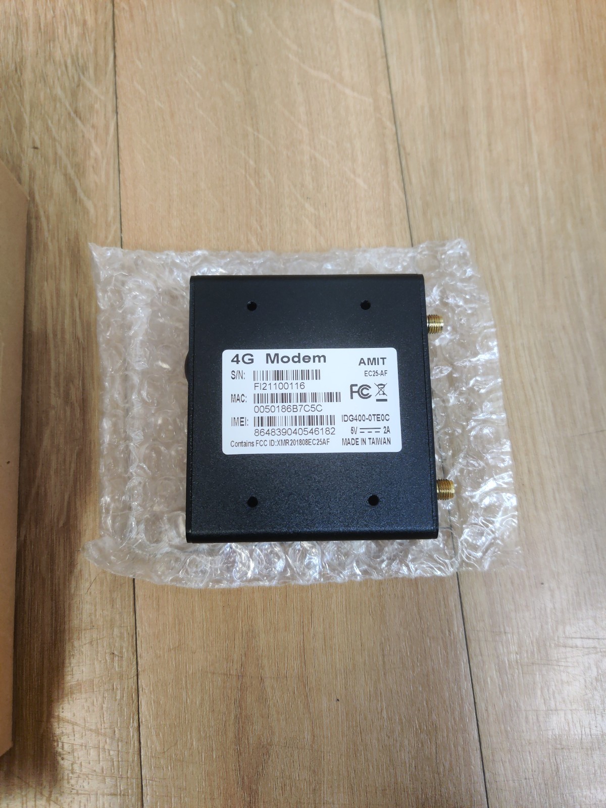 NEW Amit Protectli 4G Ethernet Modem IDG400-0TE0C and External Antenna Kit