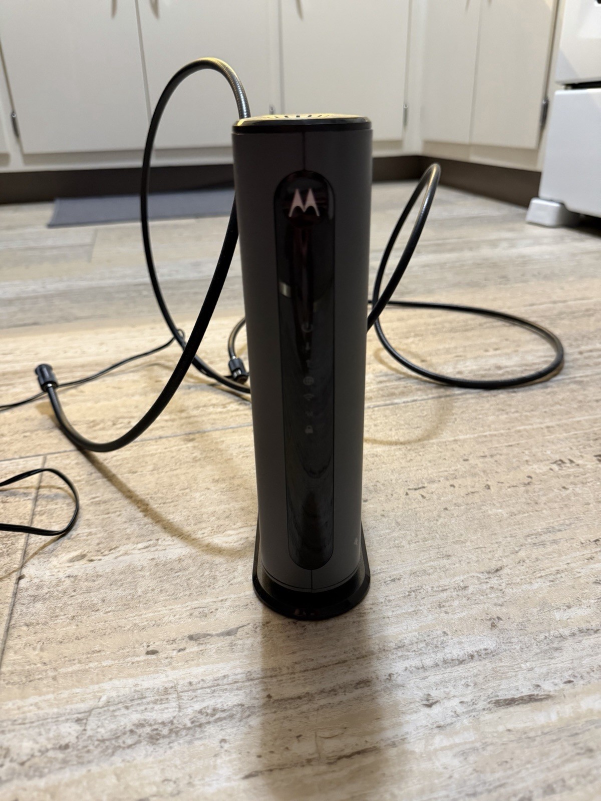 Motorola MG7700 Modem WiFi Router Combo with Power Boost | Comcast Xfinity Cox