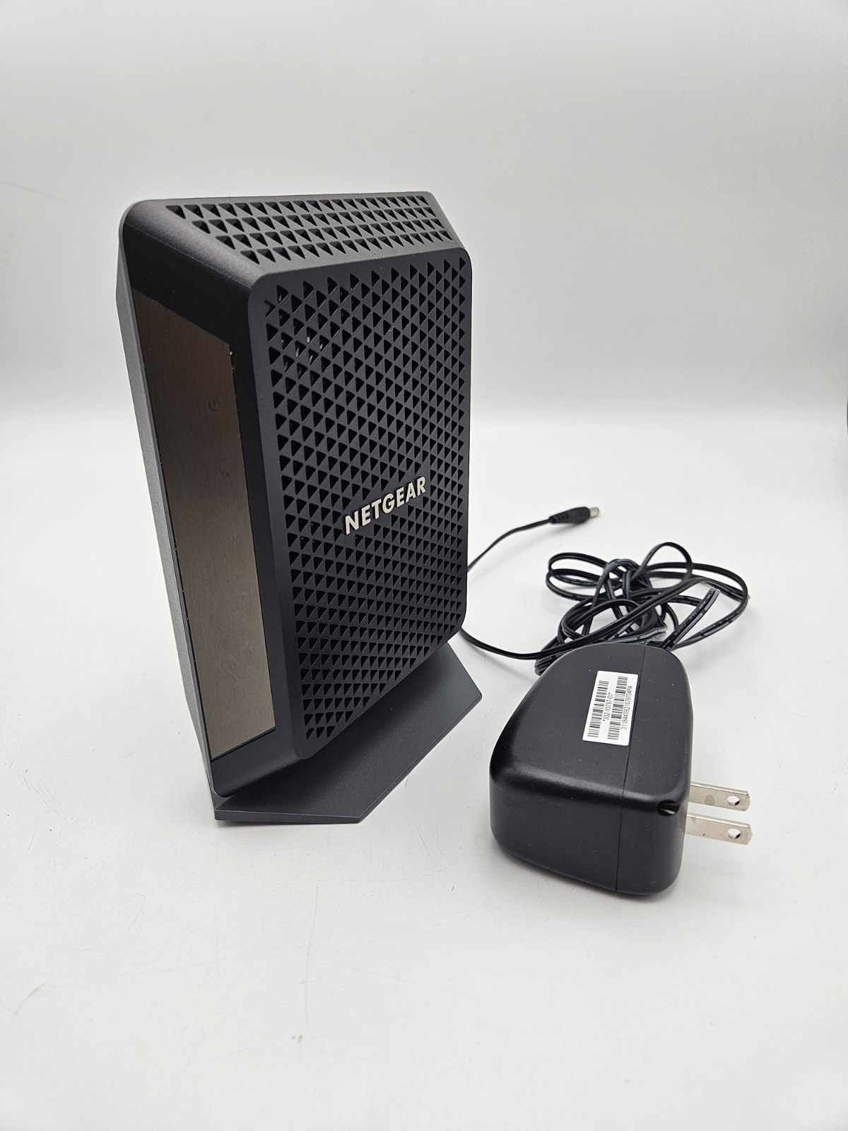 Netgear CM700 Cable Modem Wired High Speed 800Mbps DOCSIS 3.0 Ethernet Port