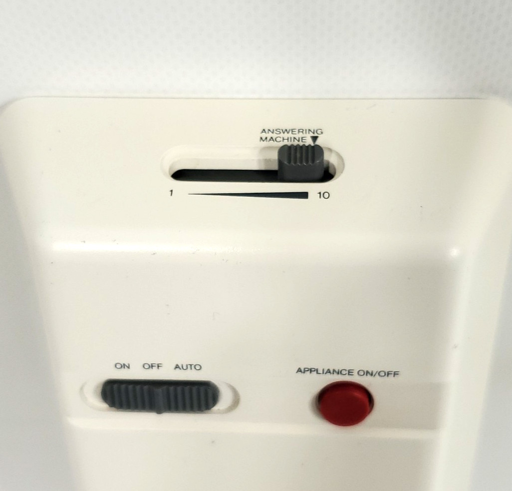 Vintage Honeywell Call-In Control Telephone Appliance Outlet Answering Machine