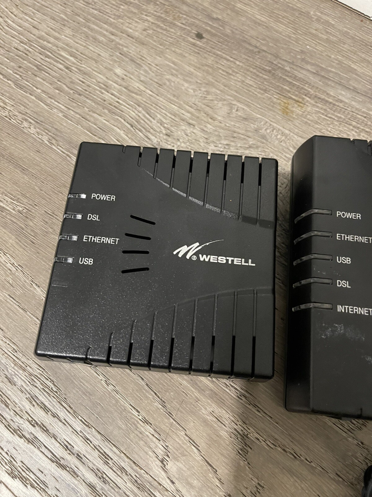 WESTELL 6100 MODEL E90-610030-06 DSL ROUTER W/ADAPTER FREE S/H 1 power supply