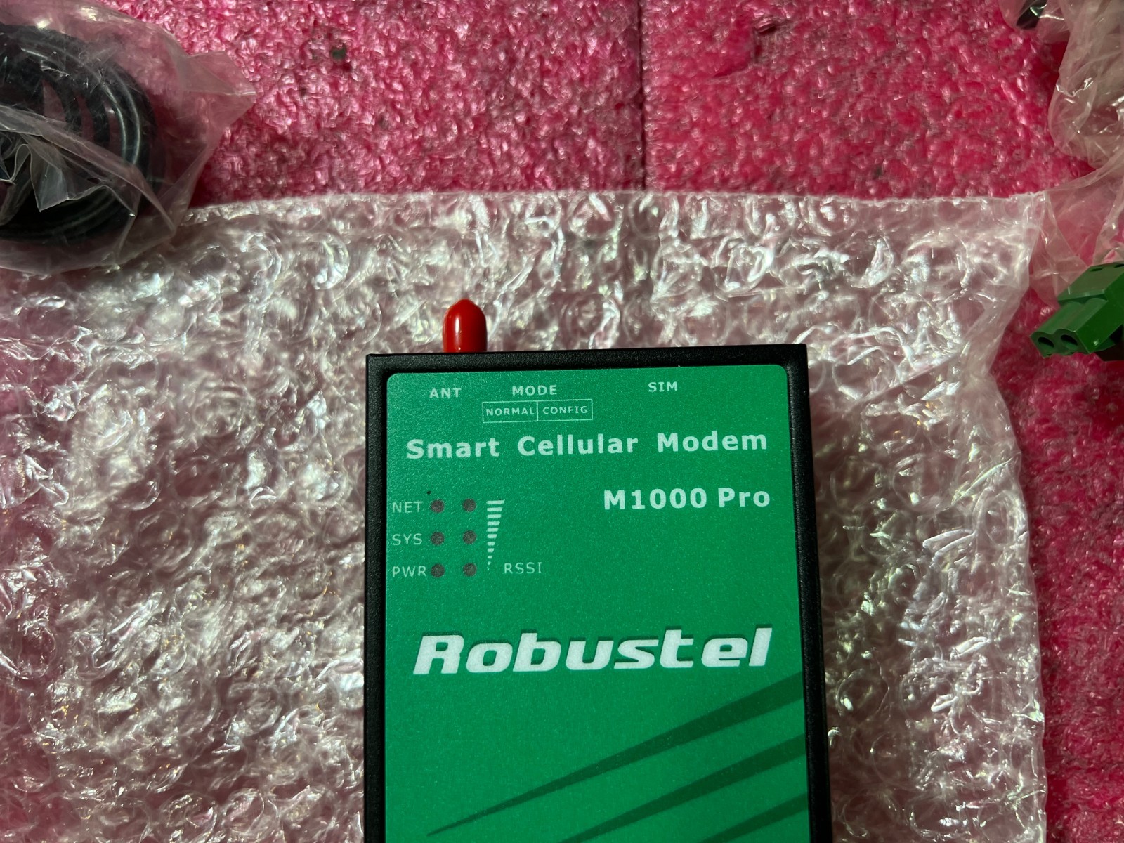 M1000-PGPRSA ROBUSTEL M1000 PRO SMART CELLULER MODEM