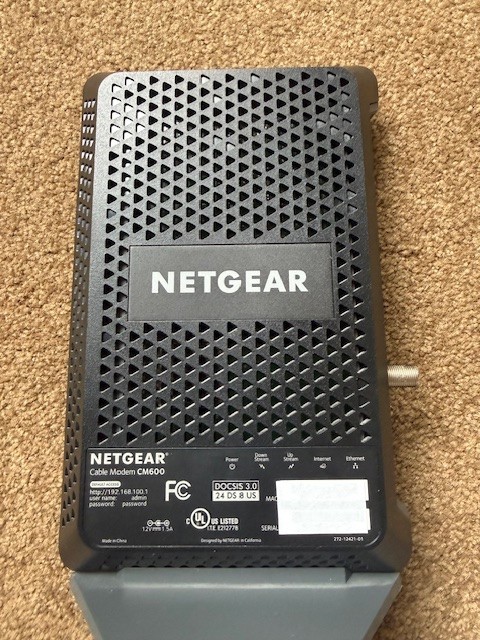NETGEAR CM600 High Speed 960Mbps 24×8 DOCSIS 3.0 Cable Modem with AC Adapter