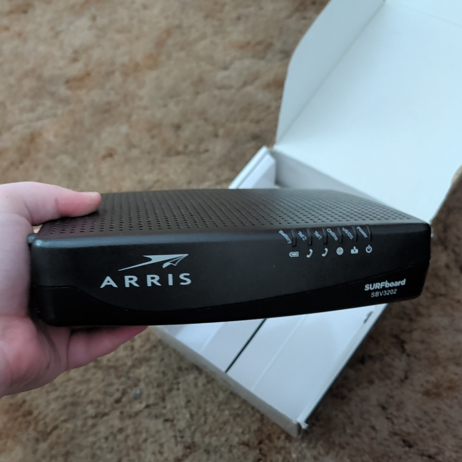 ARRIS SURFboard SBV3202 32×8 Docsis 3.0 Black Cable Modem Computer Internet