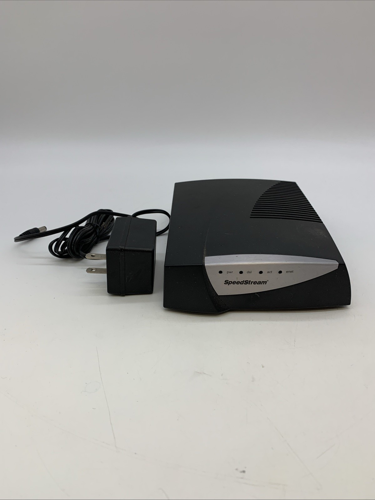 Efficient Networks SpeedStream 5360 Ethernet ADSL Modem w/ Power Adapter