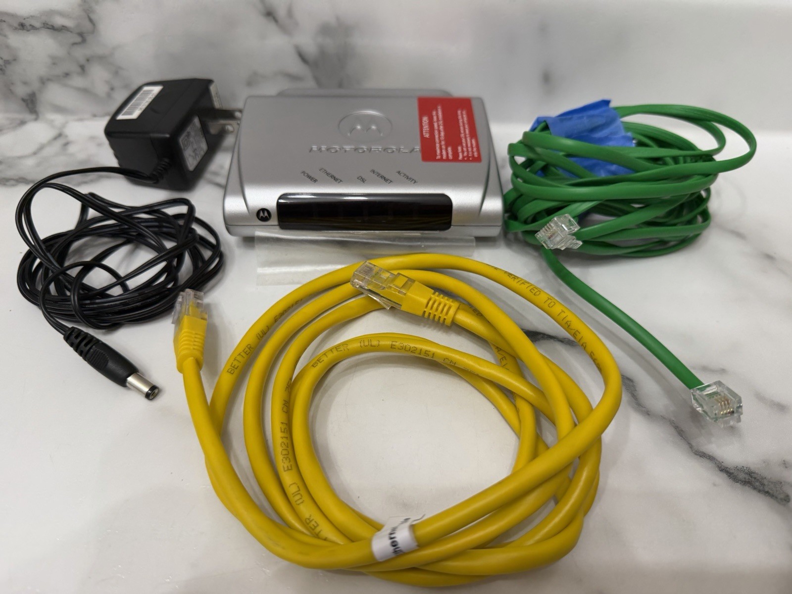 Motorola 2210-02-1022 MSTATEA DSL Ethernet Modem With Power Supply