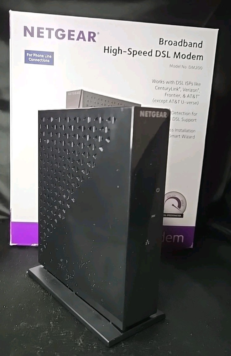 NETGEAR DM200-100NAS DSL VDSL High Speed Broadband Modem With Box And Accessorie