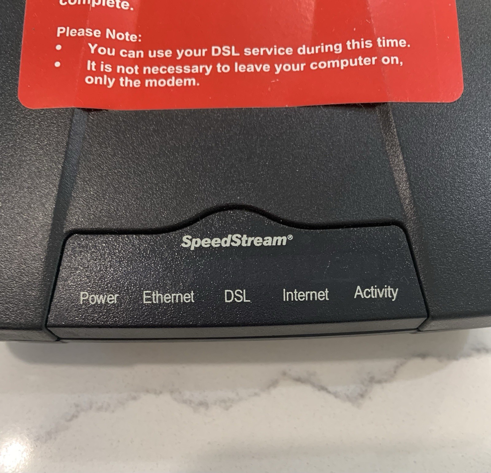 Siemens SpeedStream 4100 Ethernet ADSL Modem. Part #060–D1 41–812. Modem Only. ￼