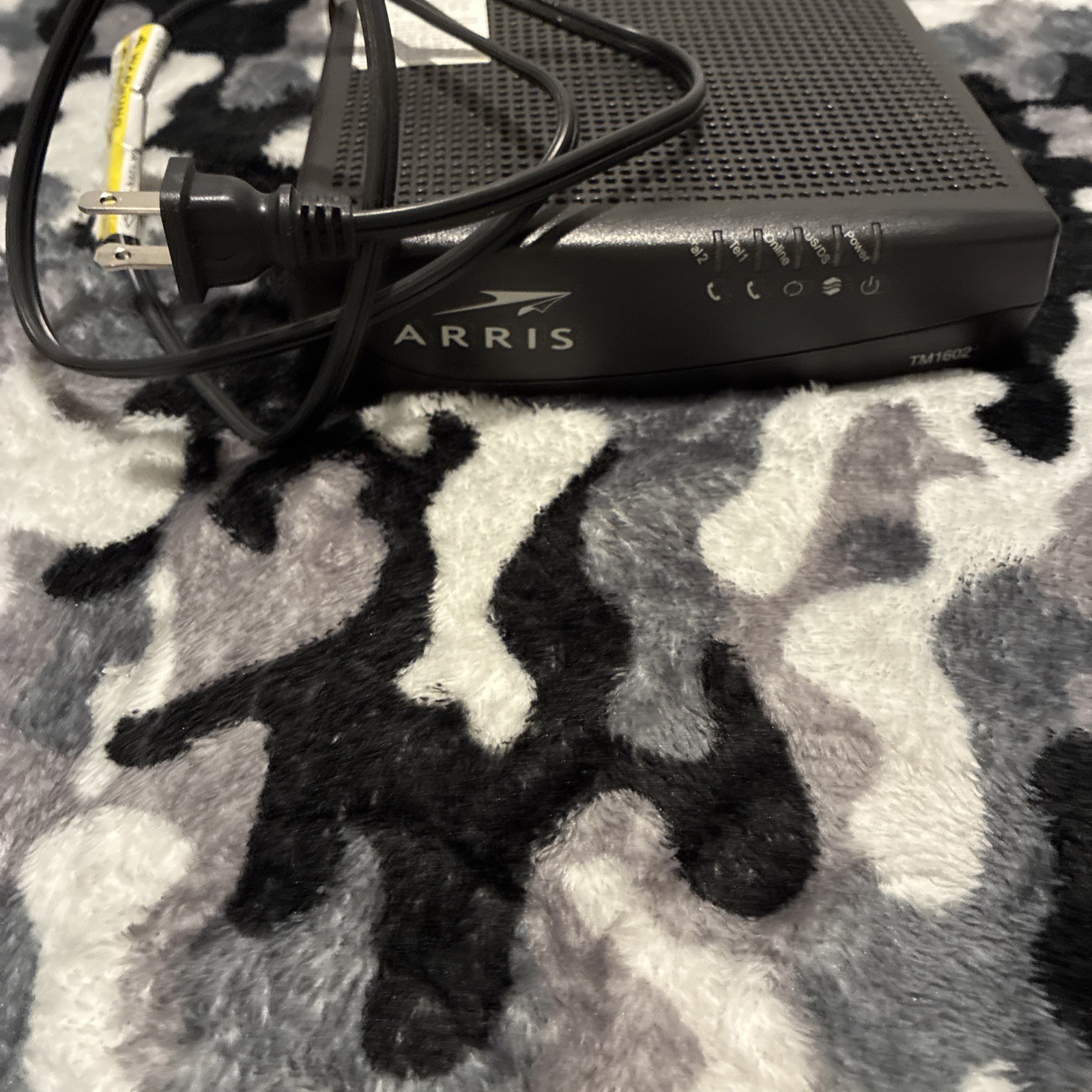 Arris TM1602A DOCSIS 3.0 Telephony Cable Modem Optimum incomplete