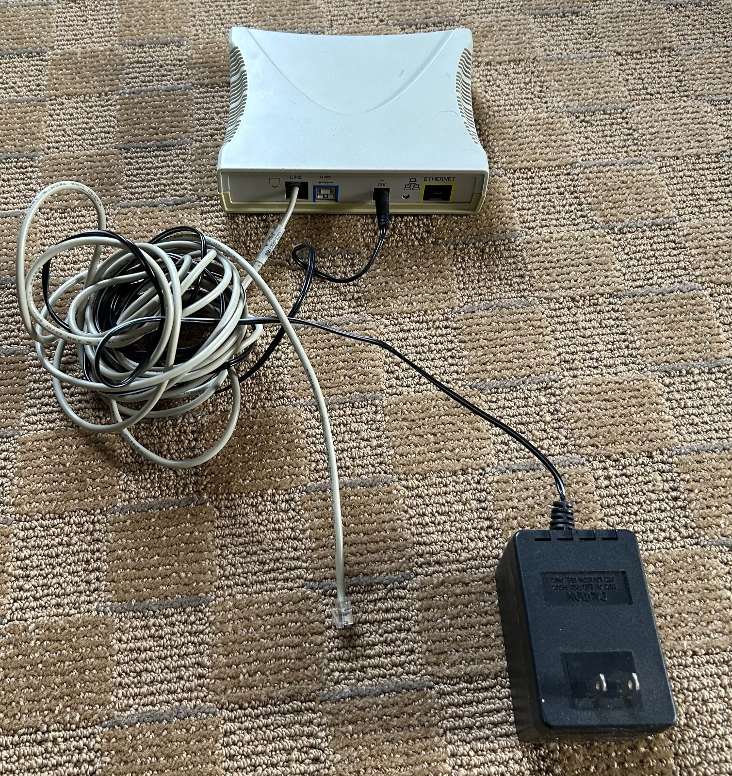 Westell Wirespeed DSL Modem A90-210015-04 Cables and Adaptor For Home or Office