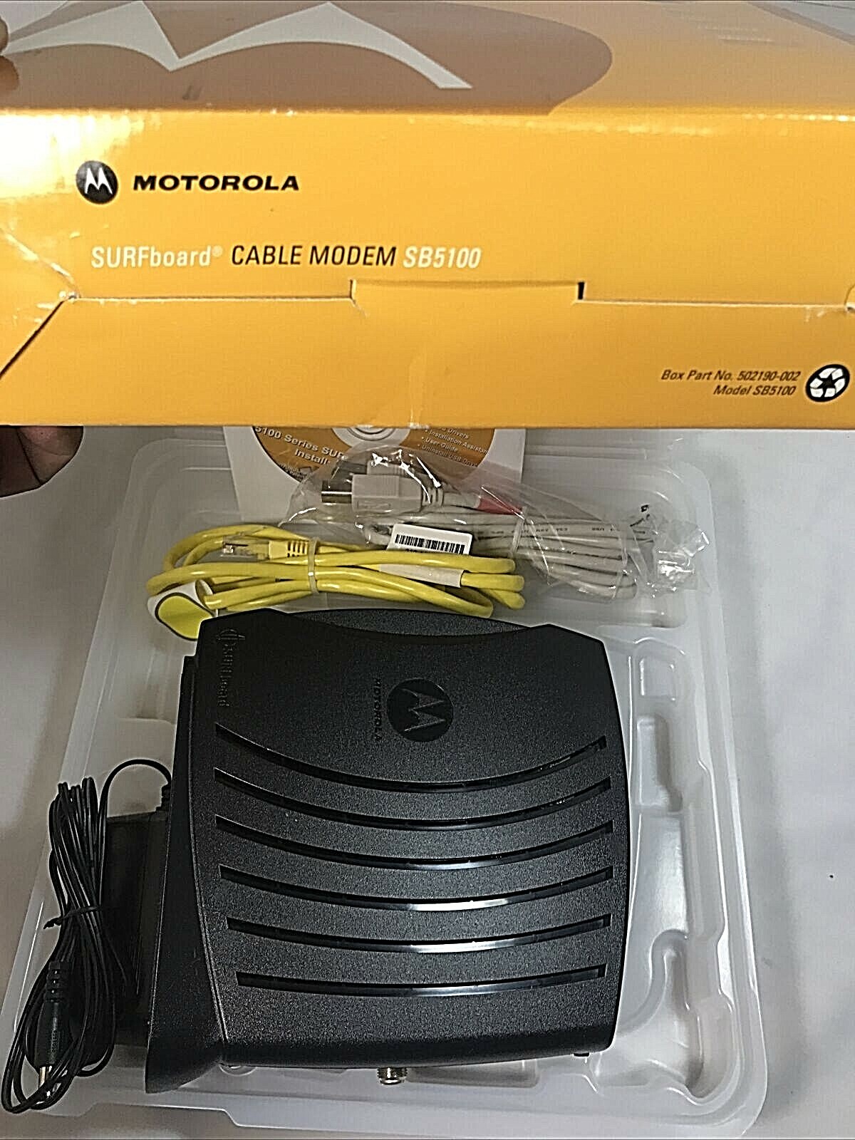 Motorola SURFboard SB5100 Cable Modem 500887-025-00 AC Adapter CD Disk Bundle