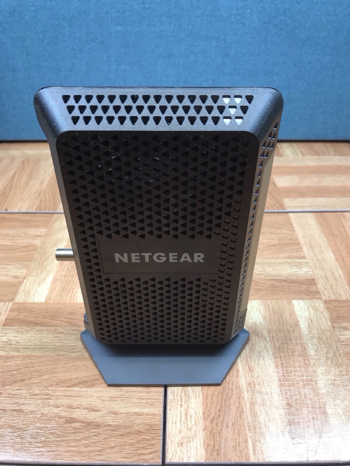 NETGEAR CM1000 DOCSIS 3.1 Cable Modem