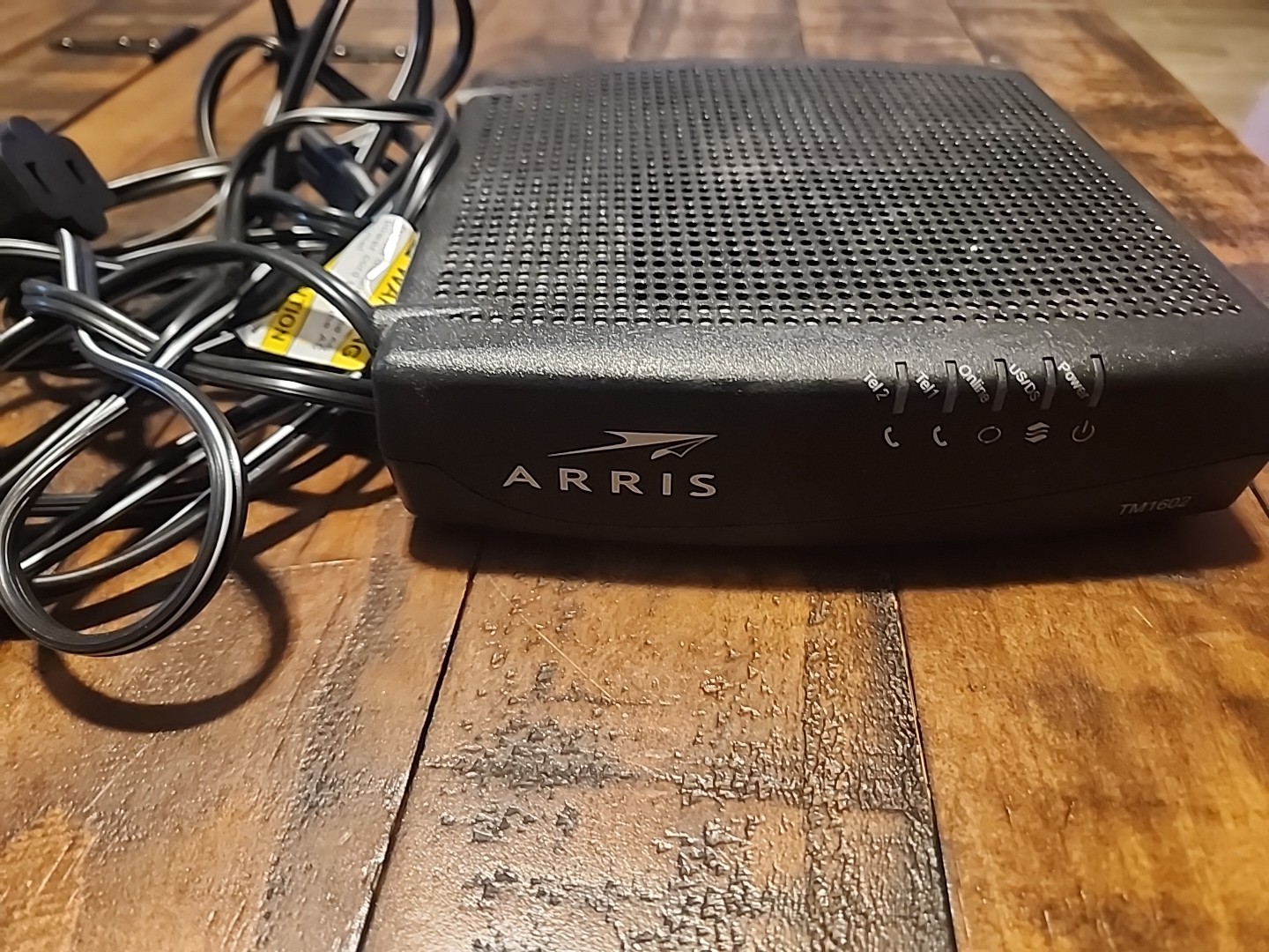 Arris Touchstone TM1602A Telephony Cable Modem16x4 Docsis 3.0 Free Ship
