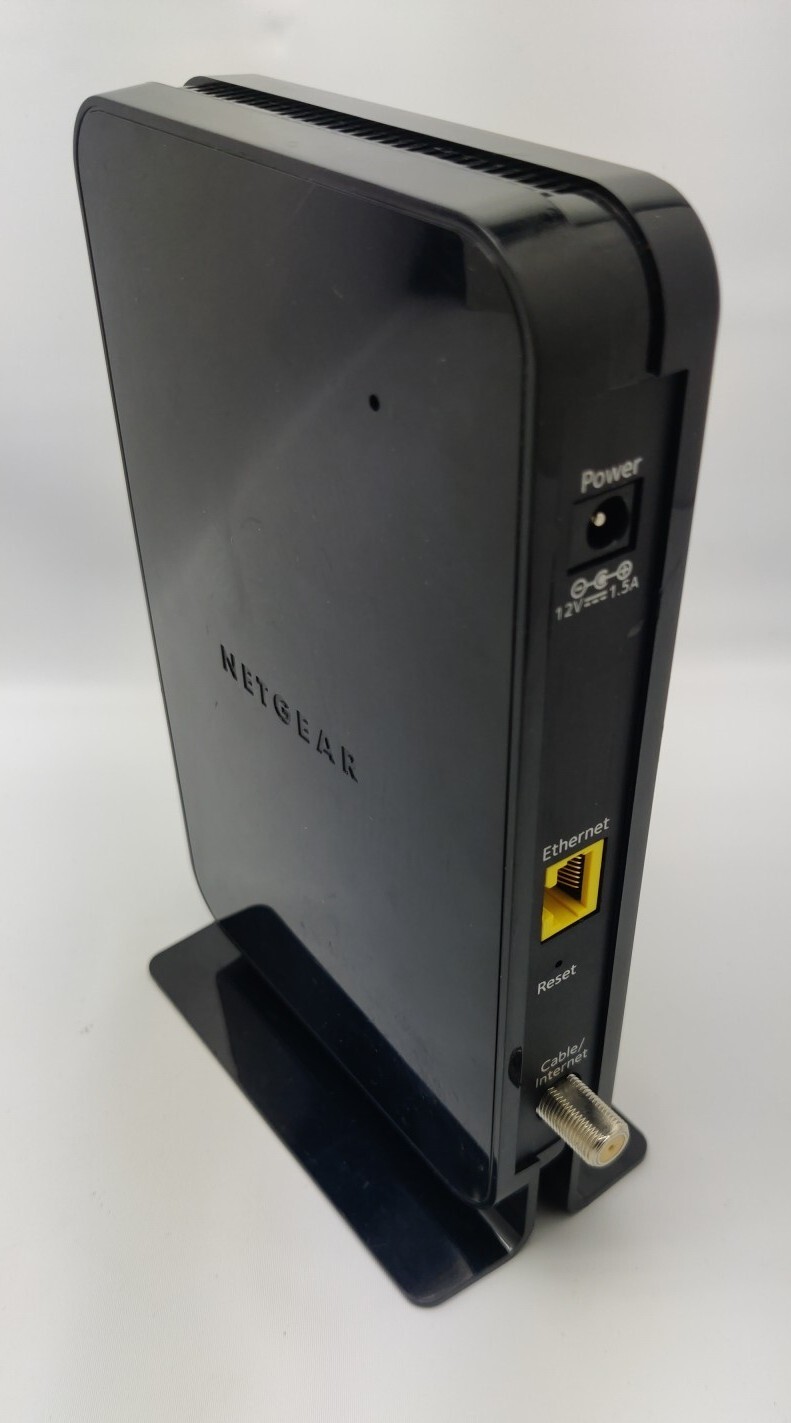 NETGEAR – DOCSIS 3.0 16×4 High Speed Cable Modem – Up to 680 Mbps (CM500)