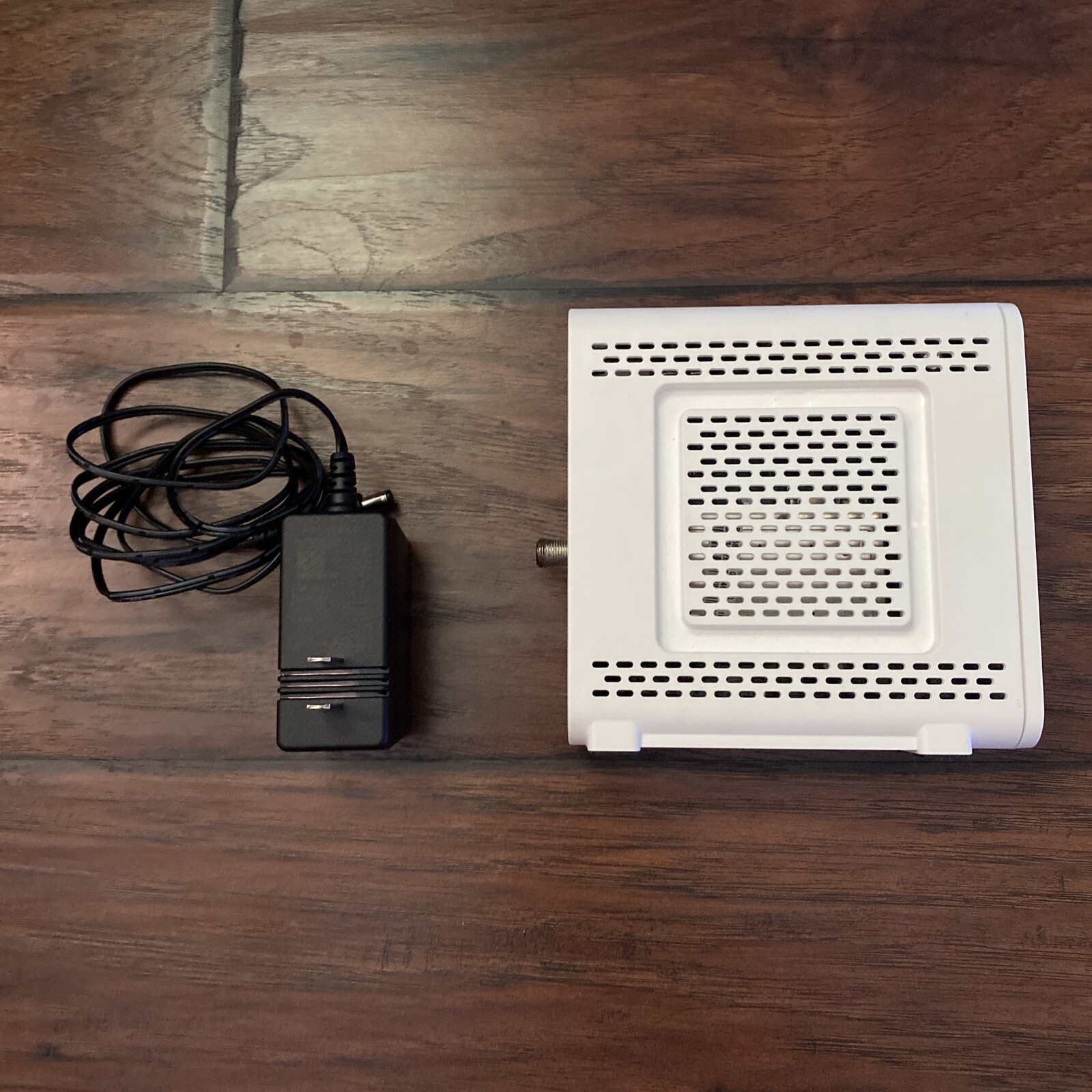 ARRIS SURFboard SB6141 Docsis 3.0 Cable Modem
