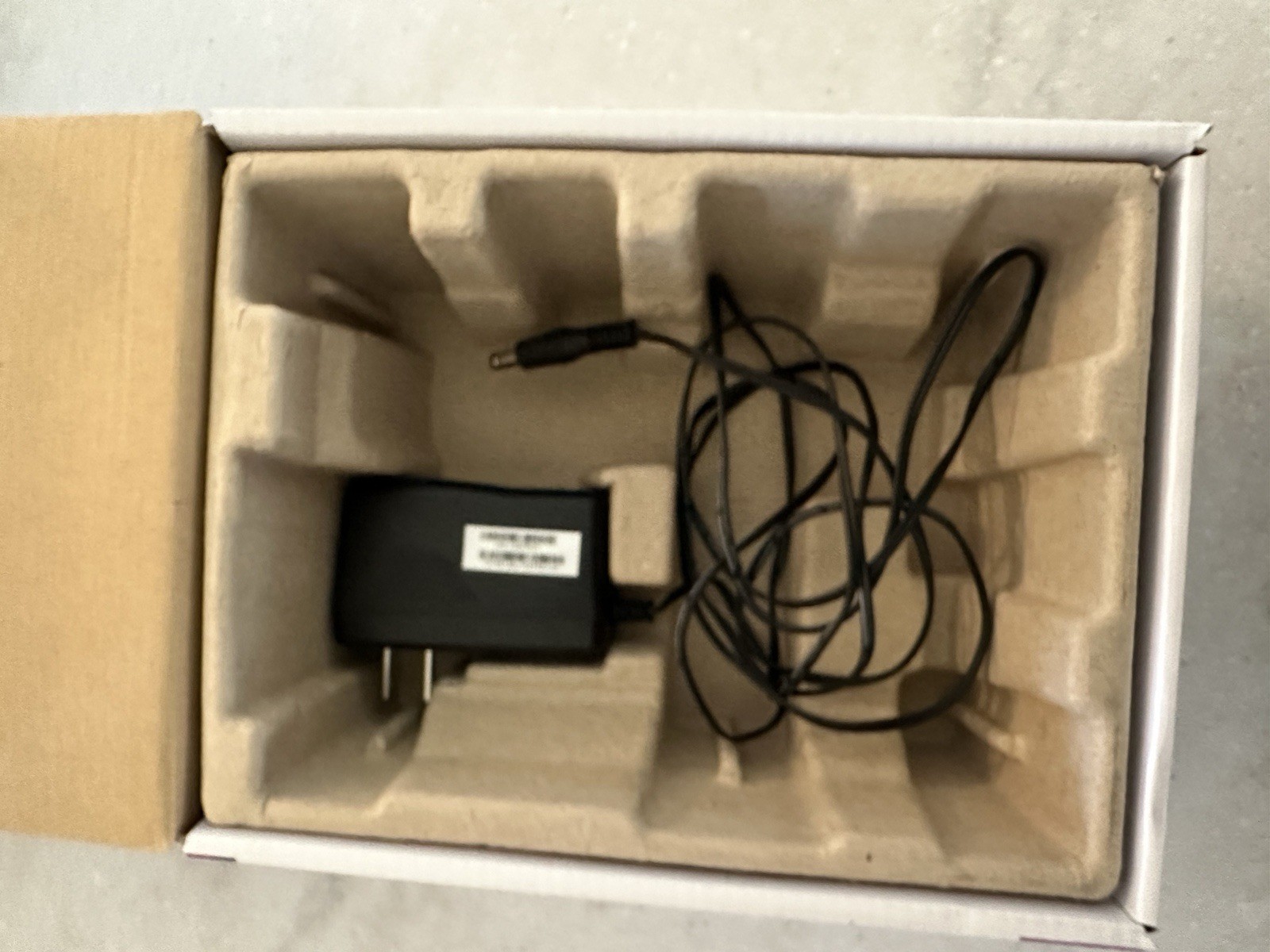 NETGEAR CM700 Cable Modem – DOCSIS 3.0 – 1.4Gbps – CM700-100NAS – High Speed
