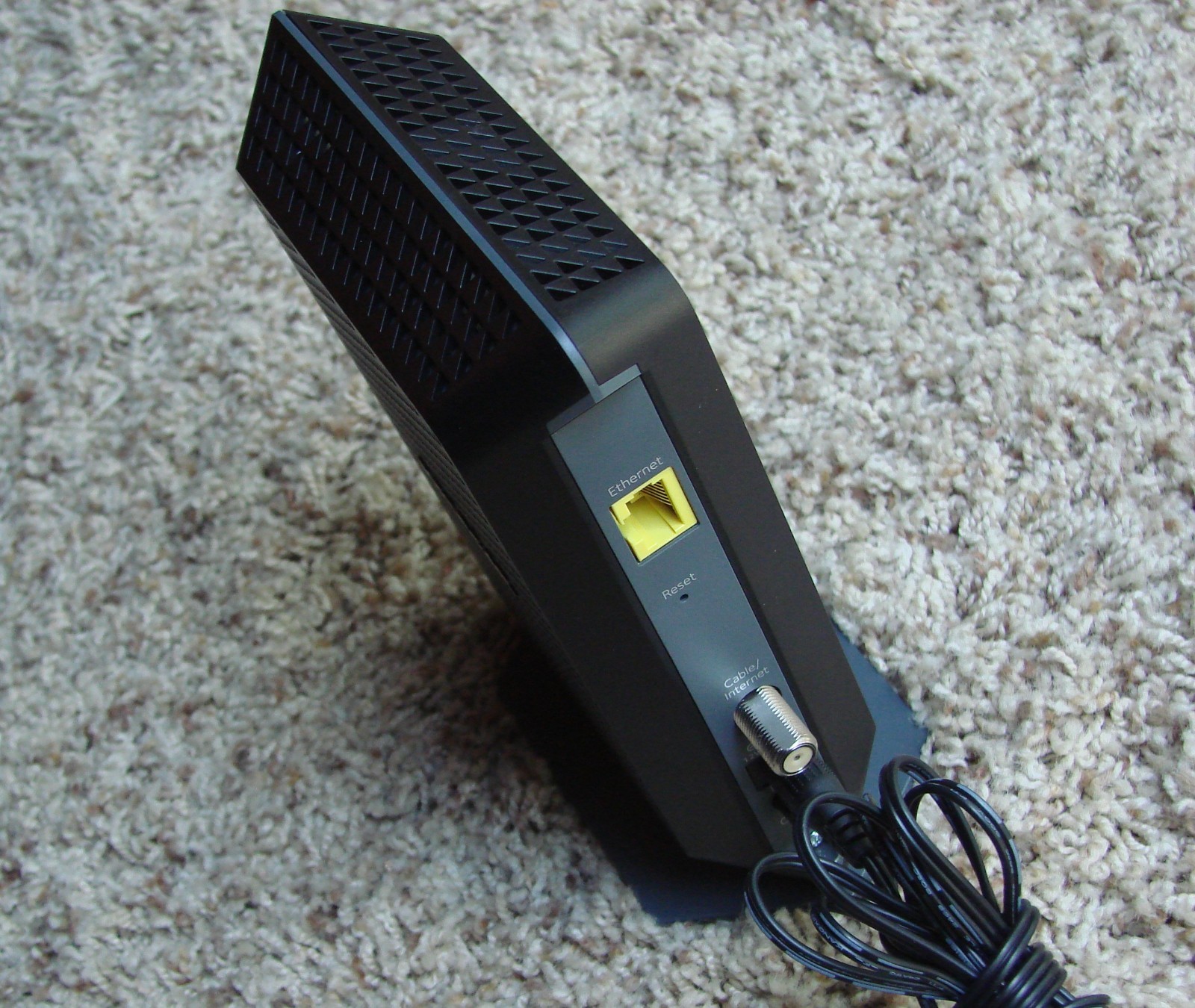 NETGEAR CM700 High-Speed Cable Modem DOCSIS 3.0 Xfinity Spectrum Cox 1.4 Gbps