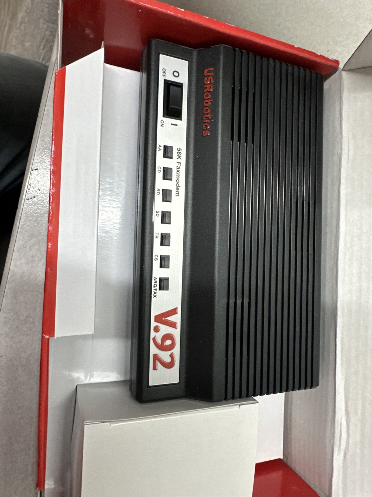 USRobotic 5686G V92 External Faxmodem New One / Used One Console Cable Bin #1