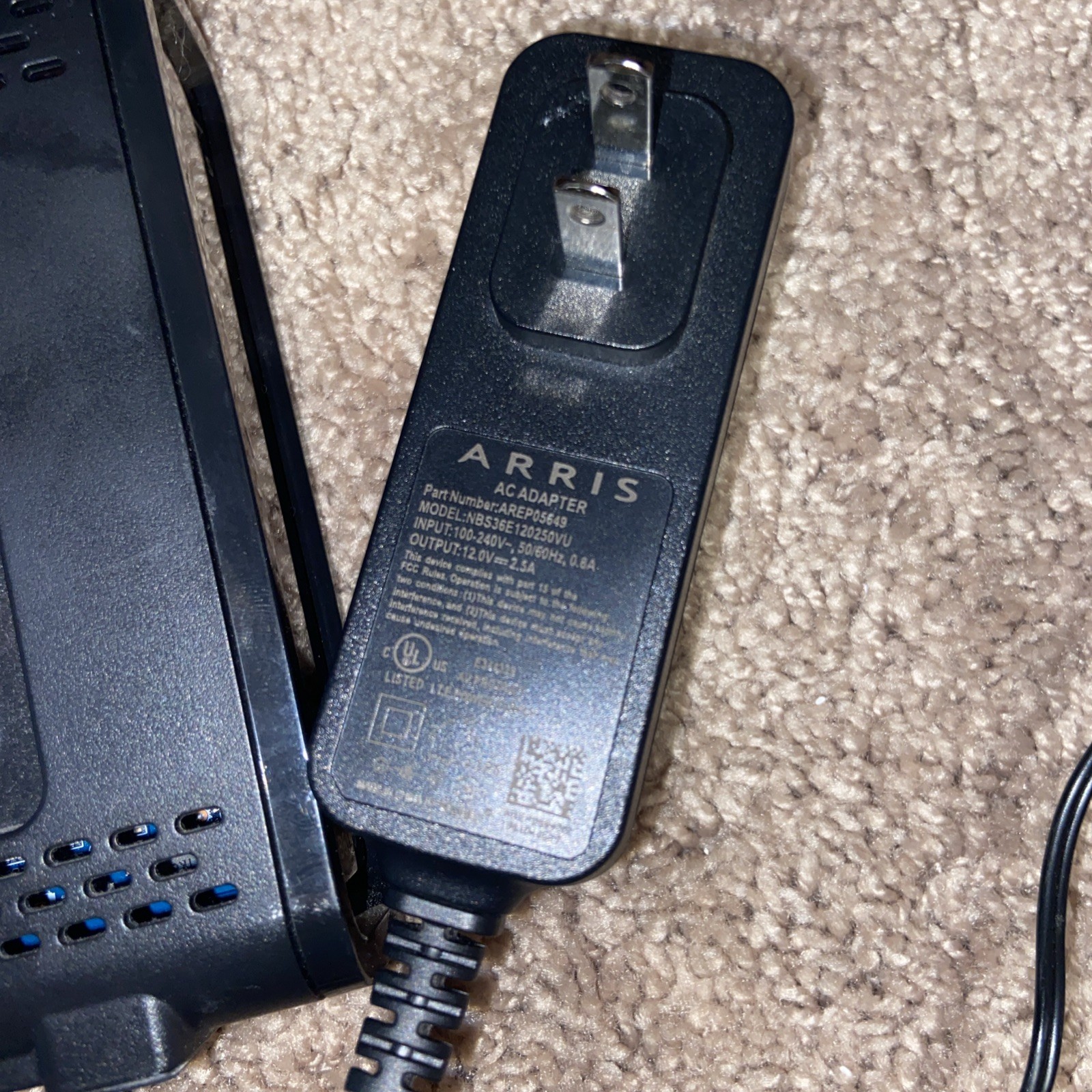 Arris Surfboard SB6190, includes AC adapter