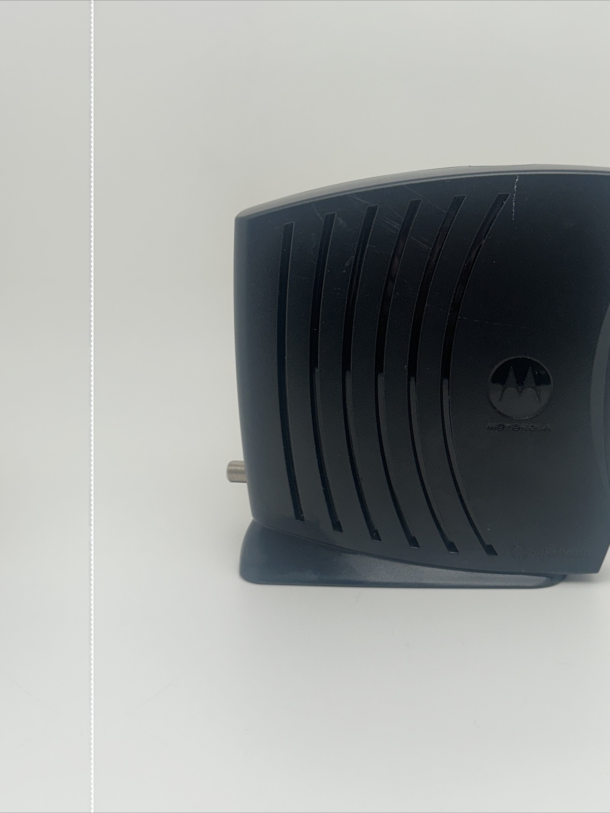 Motorola SURFboard SB5101U – Cable Modem, Input Voltage: + 12VDC ….8