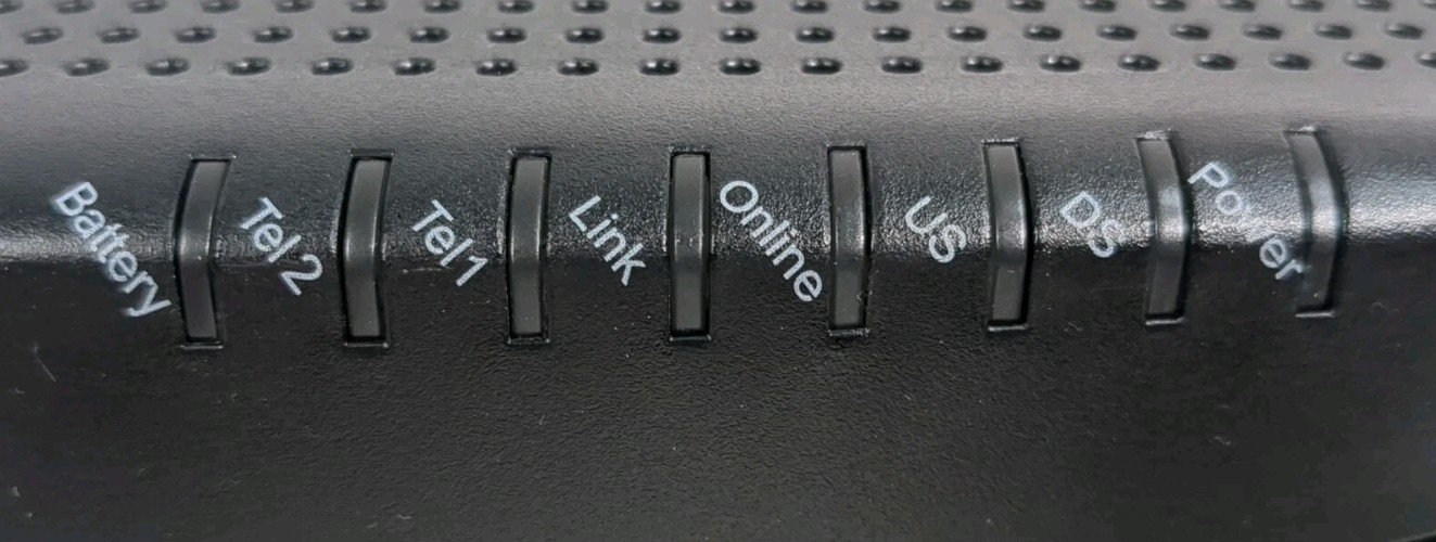 ARRIS Touchstone TM822G DOCSIS 3.0 8×4 Telephony Modem – Black | Tested/Works!