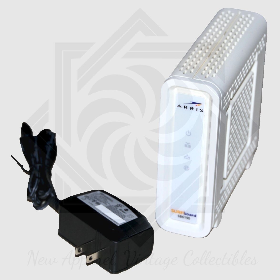 ARRIS Surfboard SB6190 1Gbps Speed DOCSIS 3.0 Cable Modem, White, Working Cond.