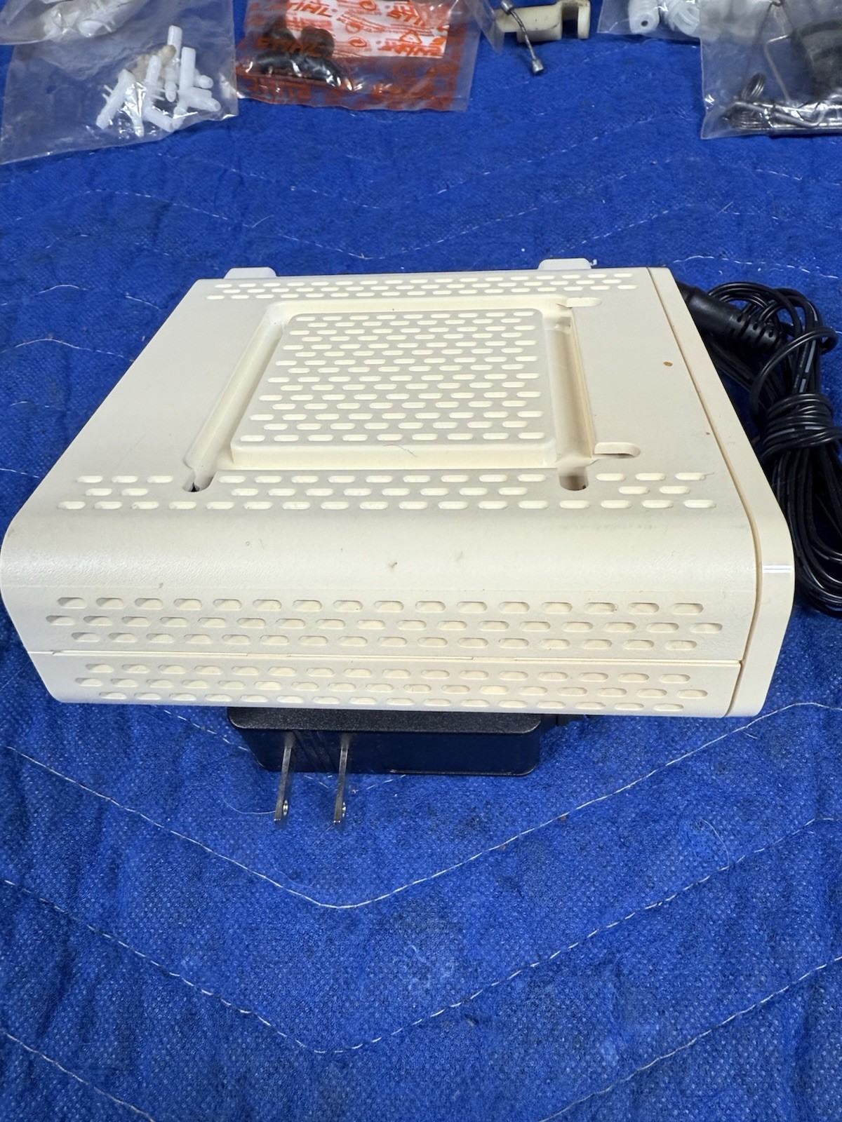 ARRIS SB6190 1Gbps SURFboard DOCSIS 3.0 Cable Modem